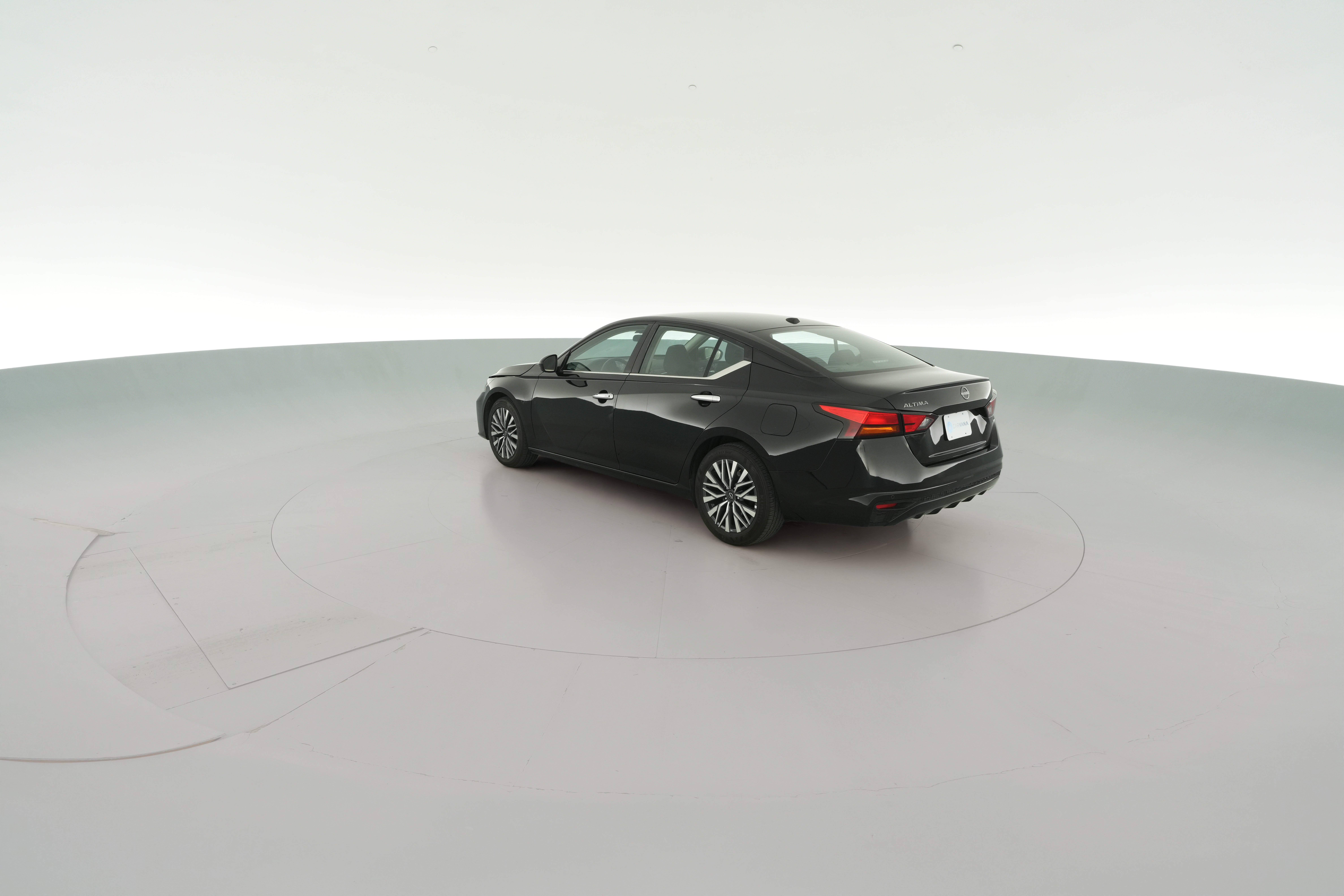 2025 Nissan Altima SV - Photo 29