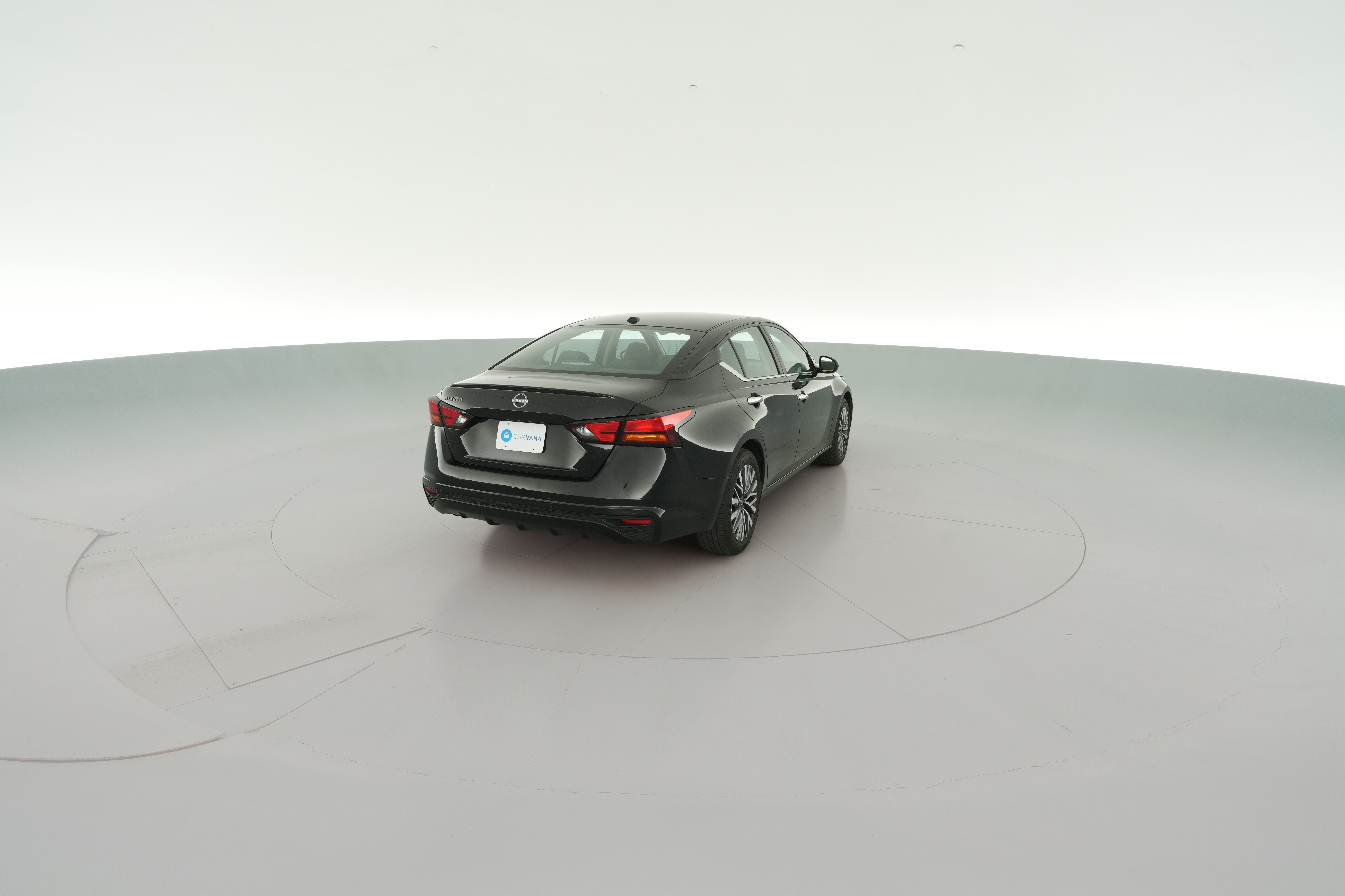 2025 Nissan Altima SV - Photo 32