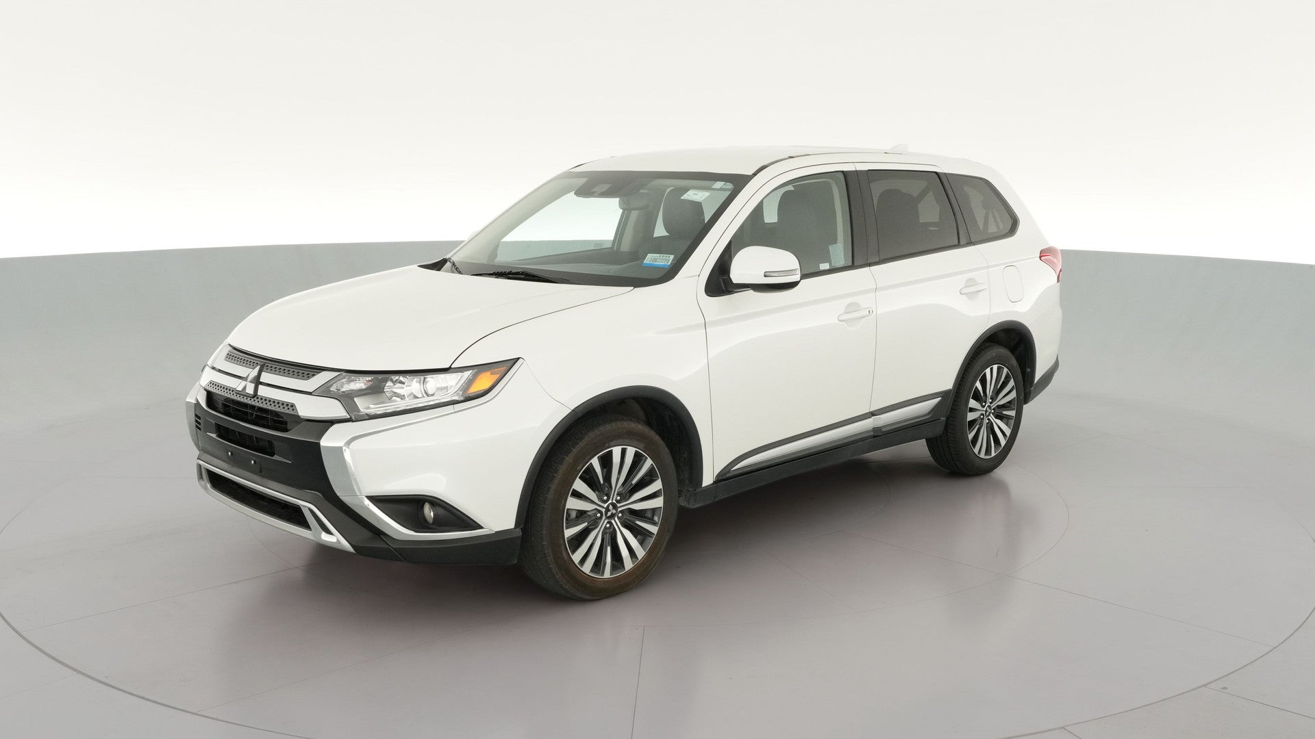 2020 Mitsubishi Outlander vehicle photo