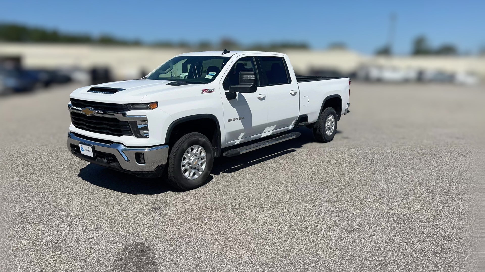 2025 Chevrolet Silverado 2500 HD Crew Cab vehicle photo