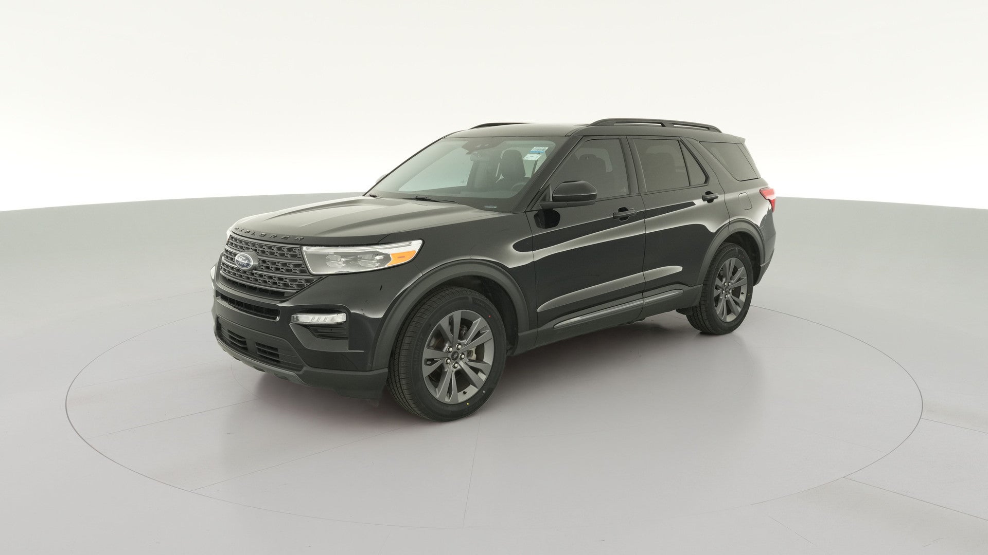 2024 Ford Explorer vehicle photo