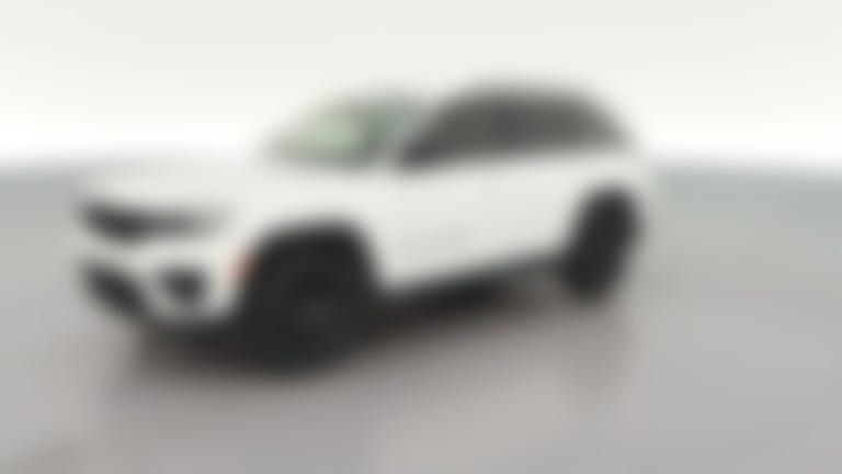 2025 Jeep Grand Cherokee vehicle photo