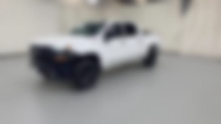 2020 Chevrolet Silverado 1500 Crew Cab vehicle photo