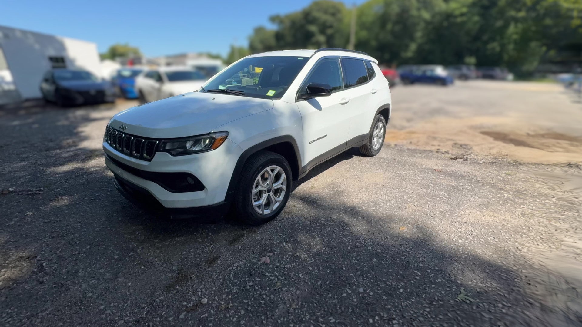 2025 Jeep Compass vehicle photo