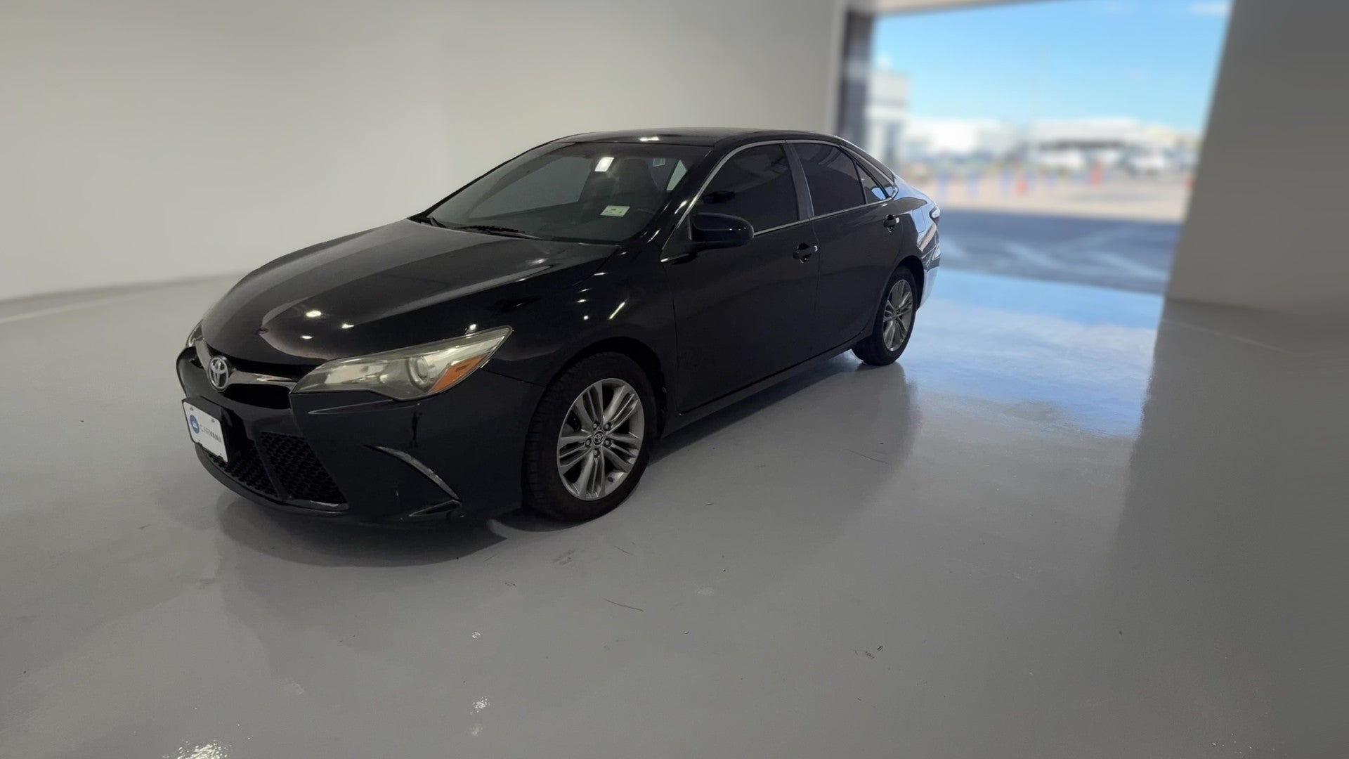 2015 Toyota Camry vehicle photo