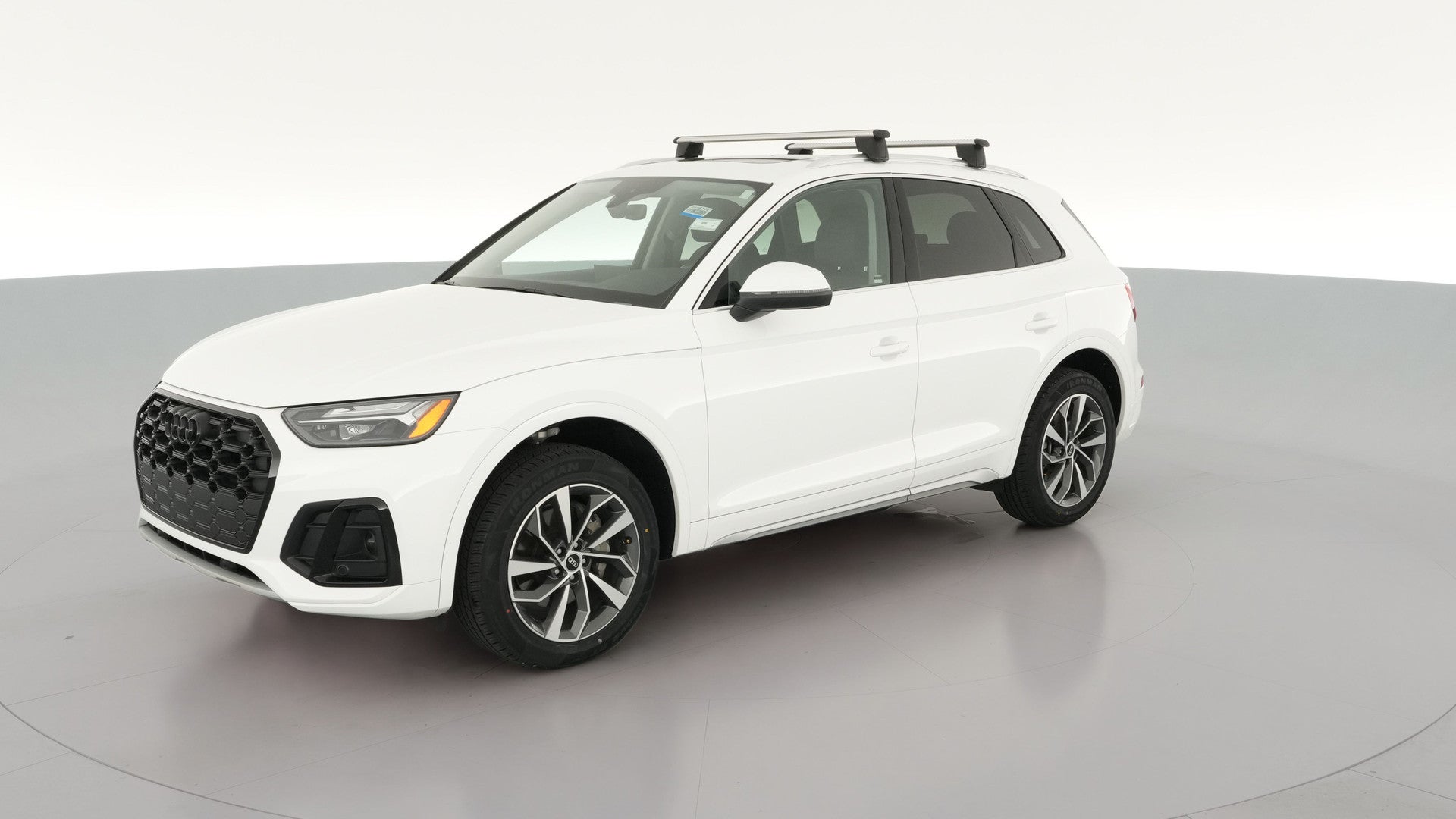 2021 Audi Q5 vehicle photo