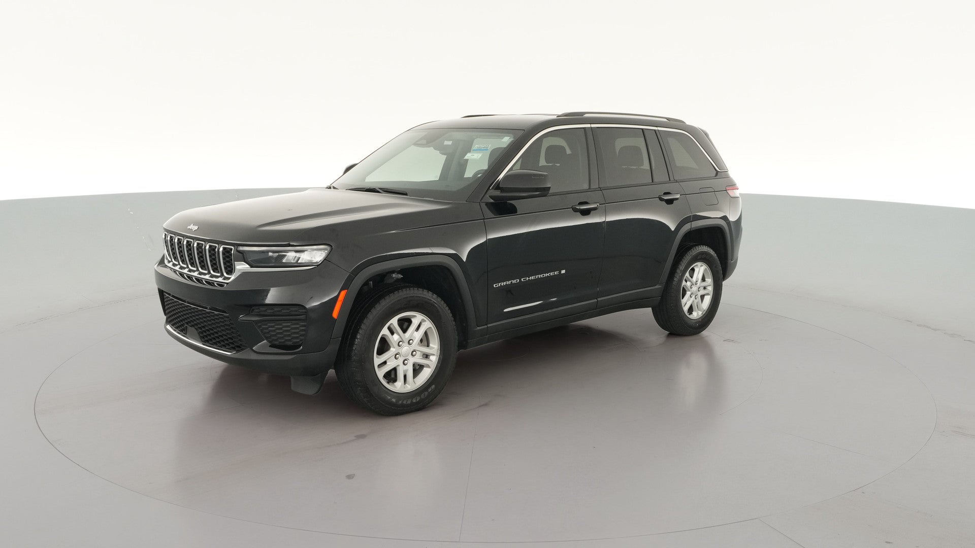 2023 Jeep Grand Cherokee vehicle photo