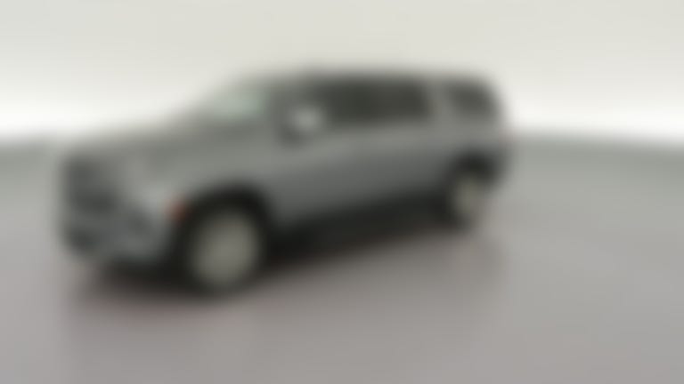2022 Chevrolet Suburban vehicle photo
