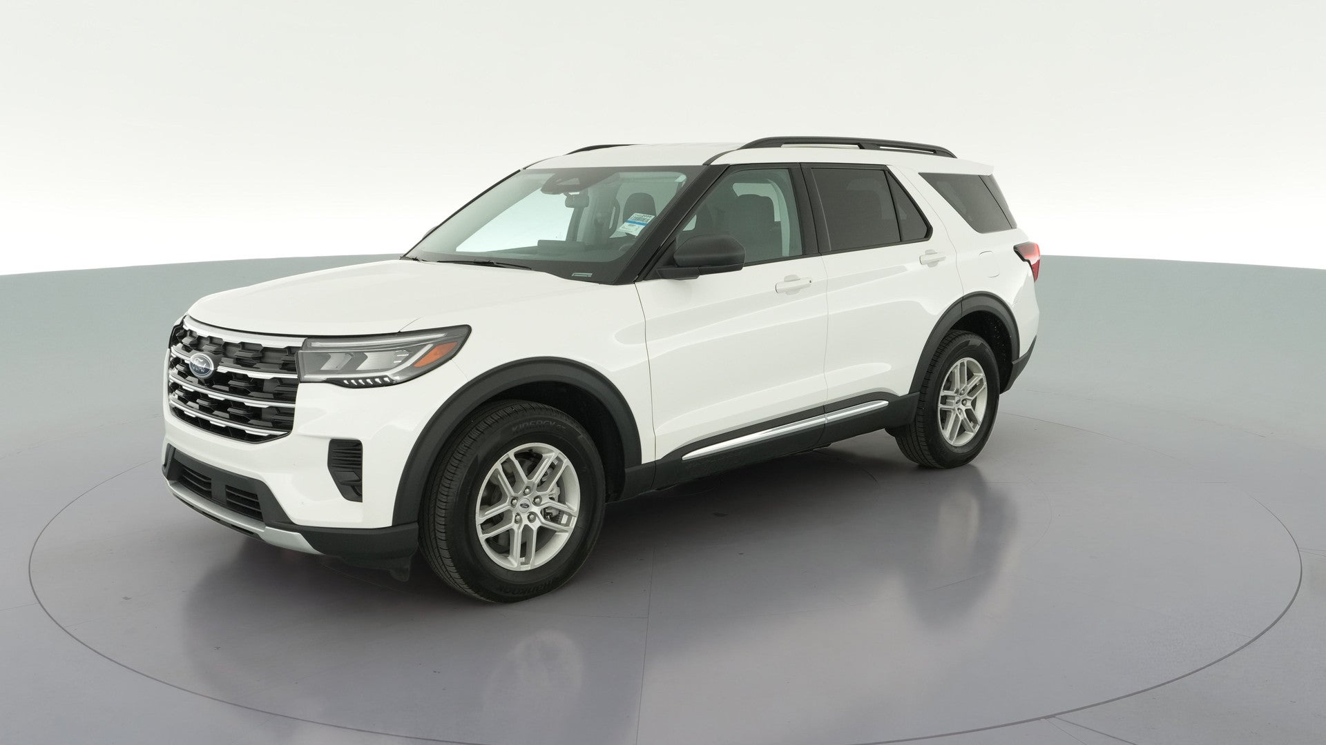 2025 Ford Explorer vehicle photo
