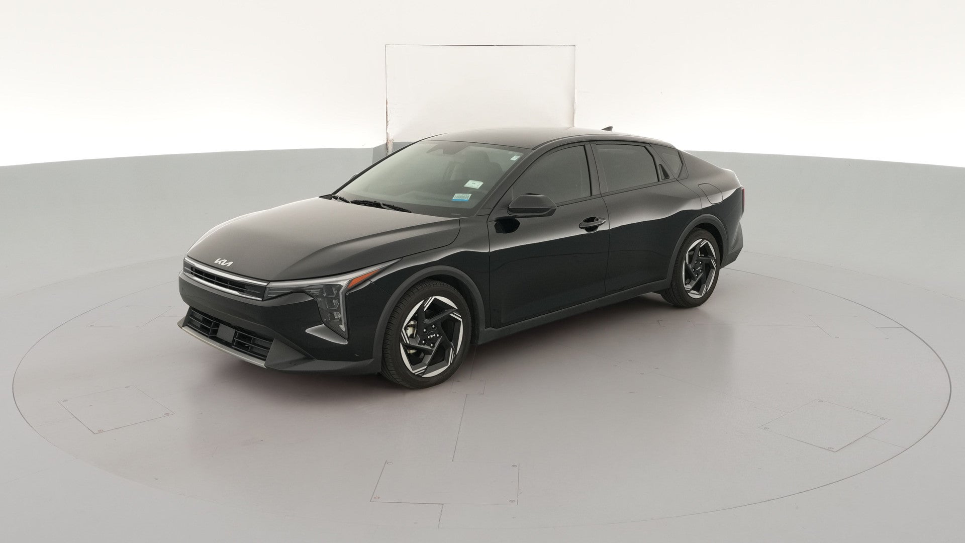 2025 Kia K4 vehicle photo