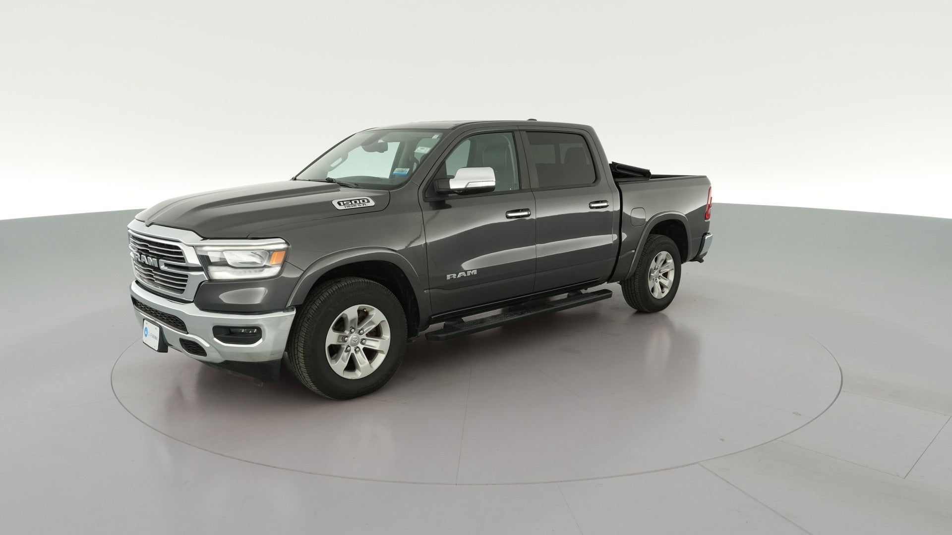 2019 Ram 1500 Crew Cab vehicle photo