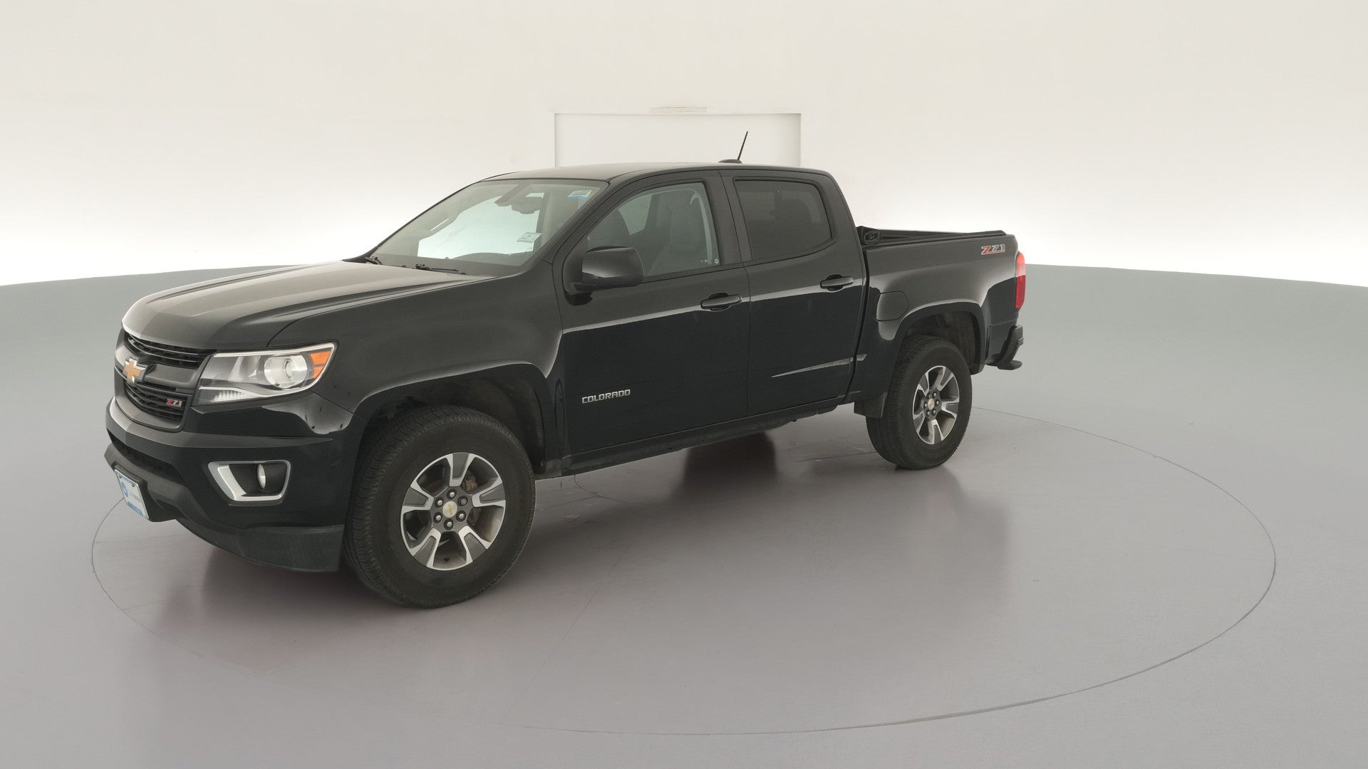 2017 Chevrolet Colorado Crew Cab vehicle photo