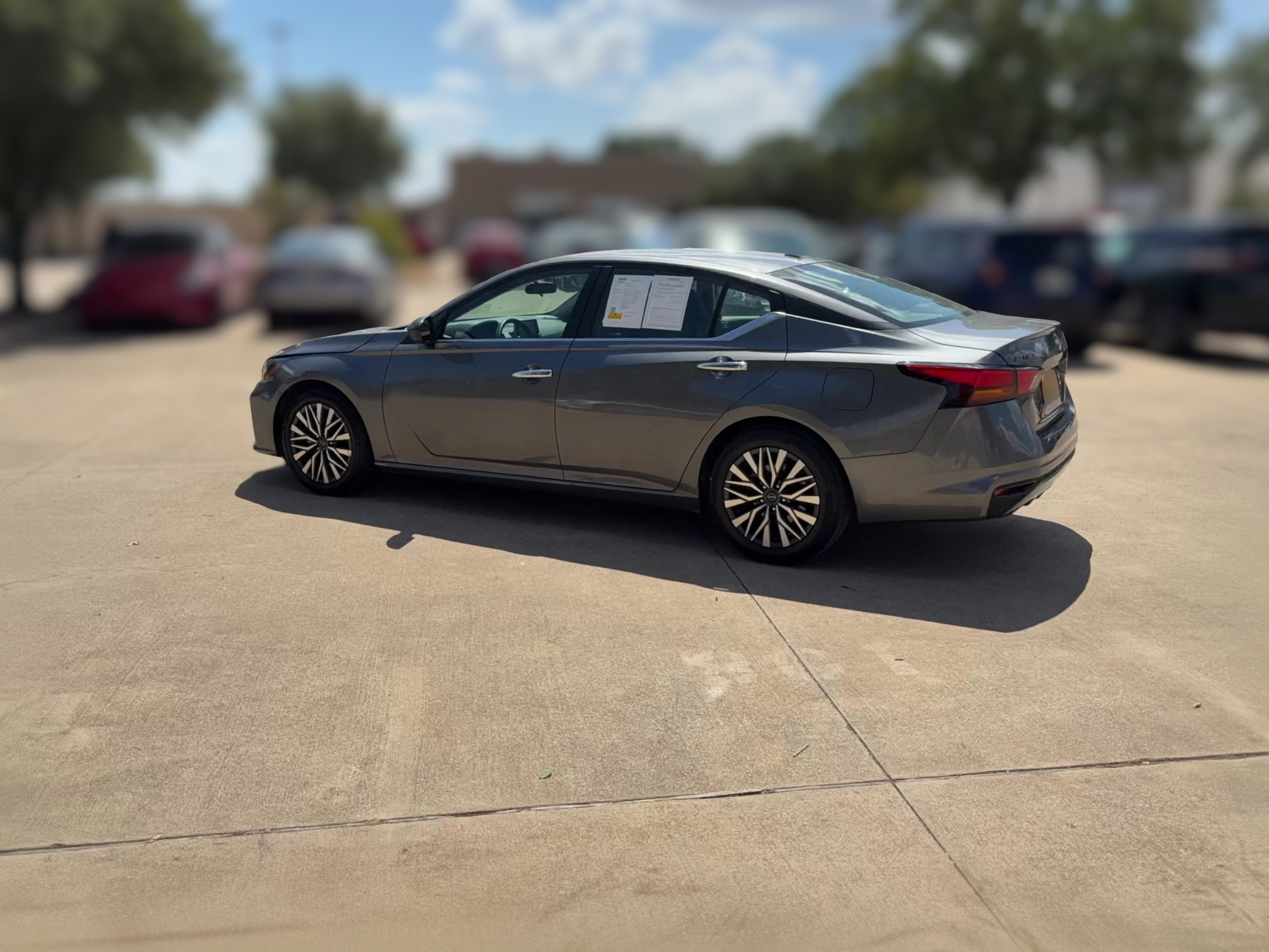 2025 Nissan Altima SV - Photo 23