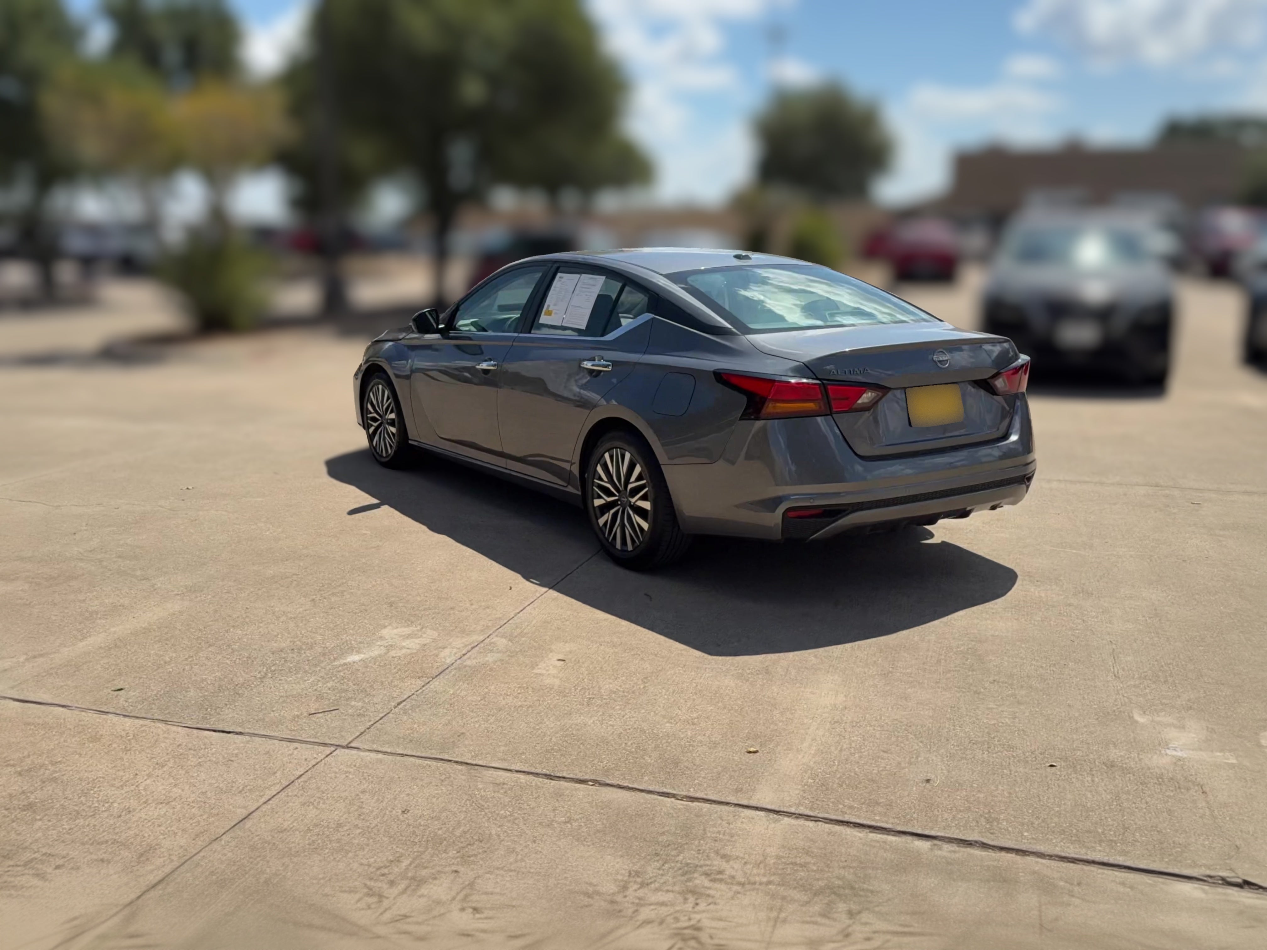 2025 Nissan Altima SV - Photo 24