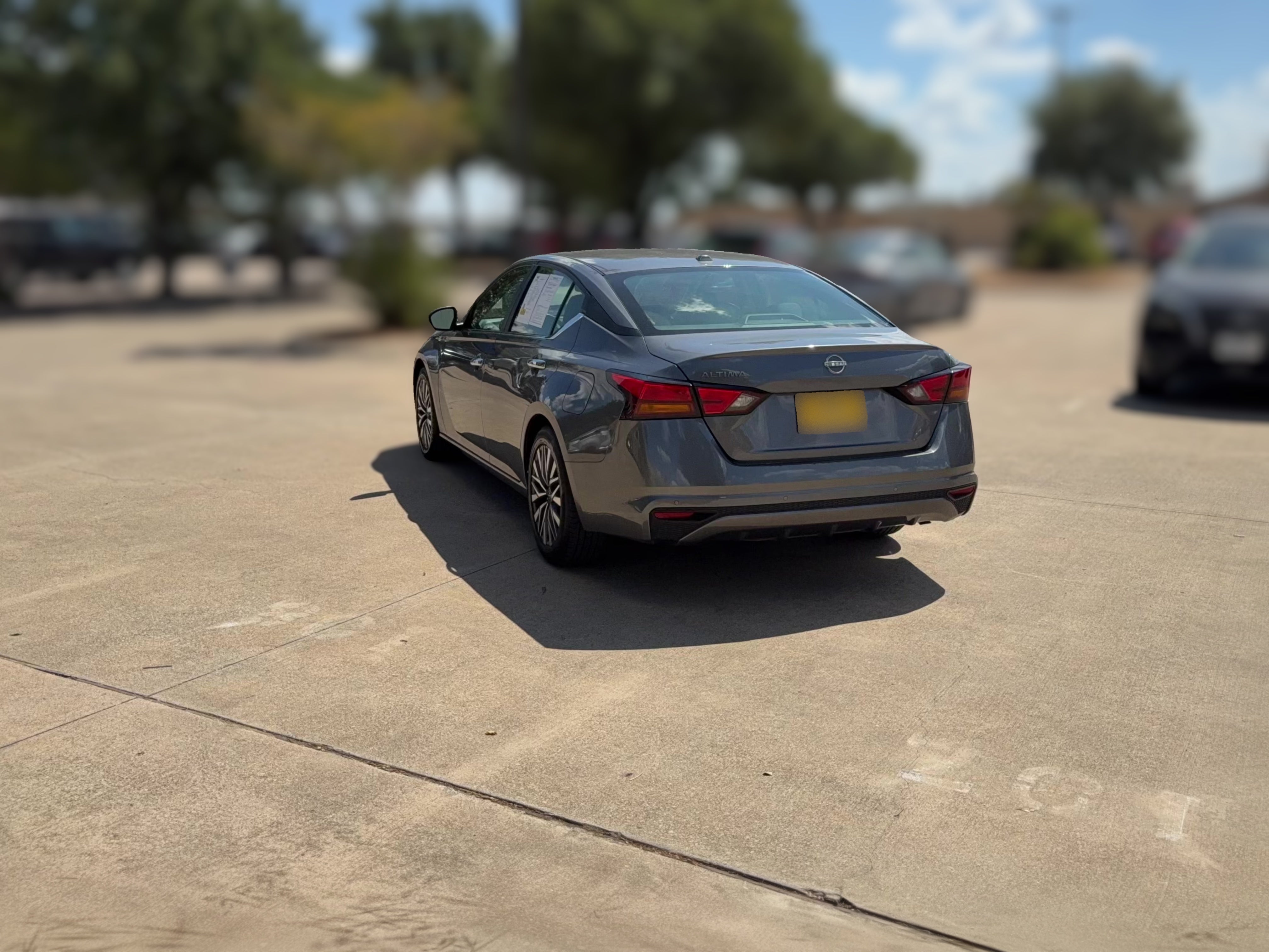 2025 Nissan Altima SV - Photo 25