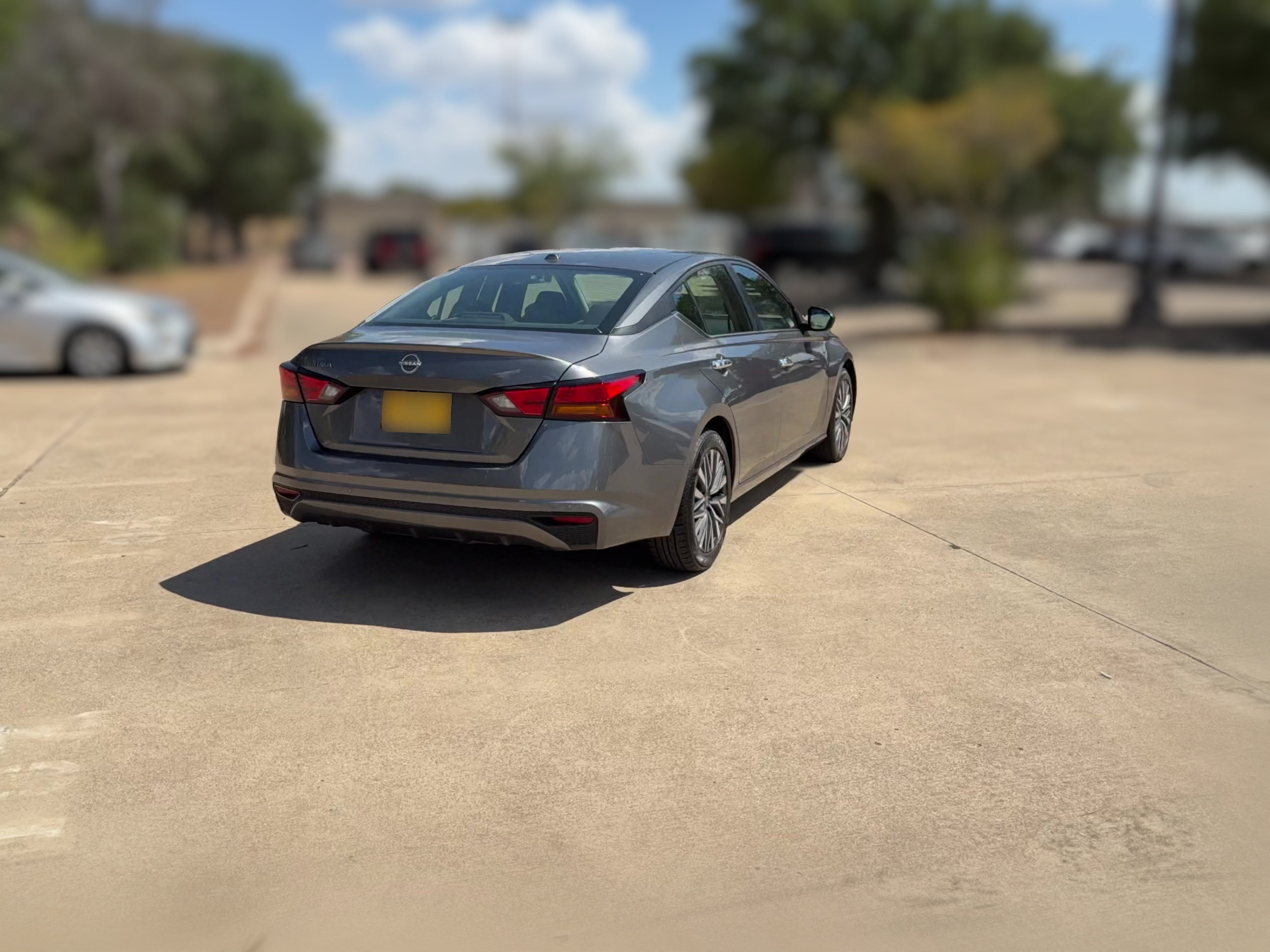 2025 Nissan Altima SV - Photo 27