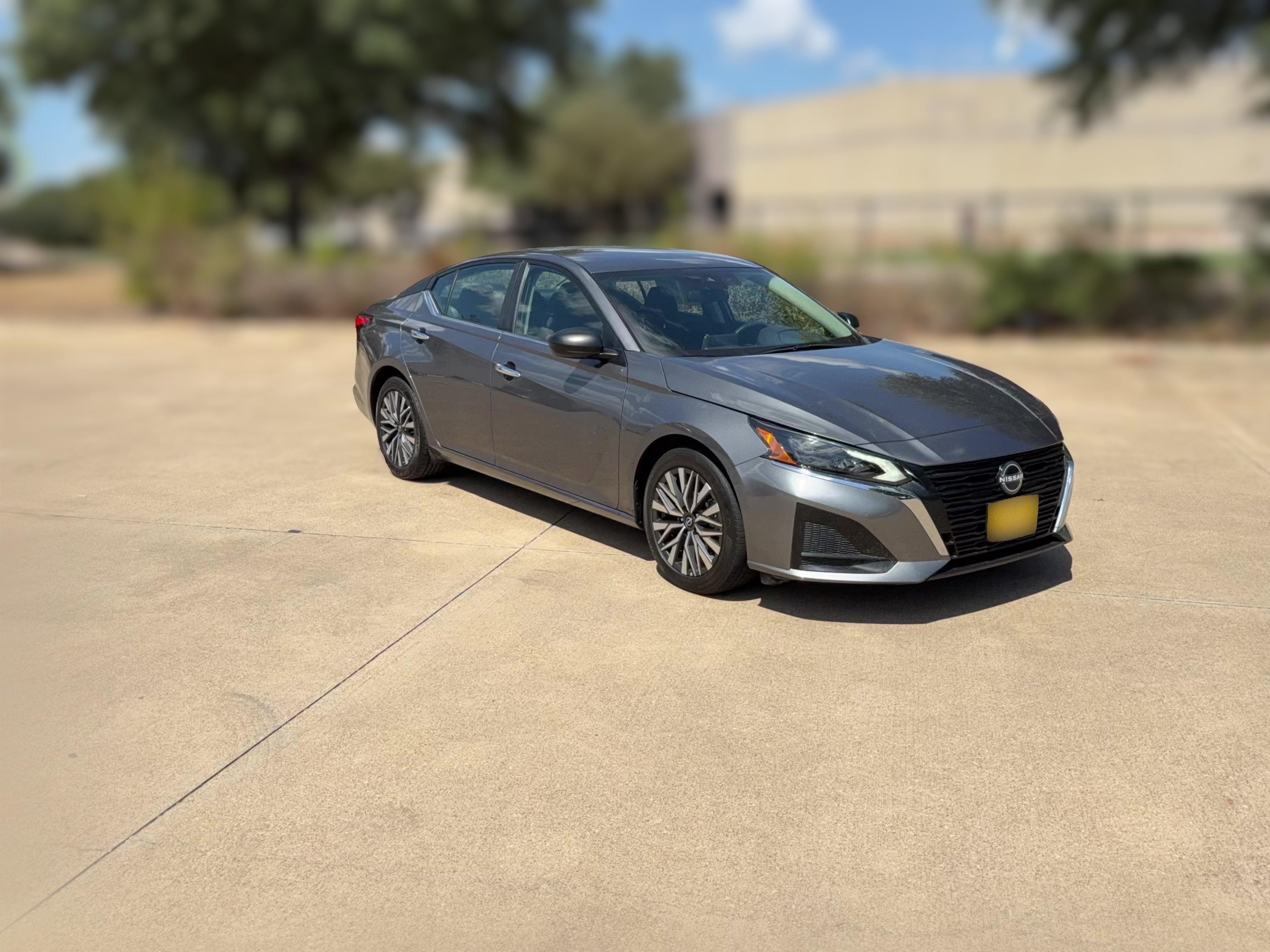 2025 Nissan Altima SV - Photo 32