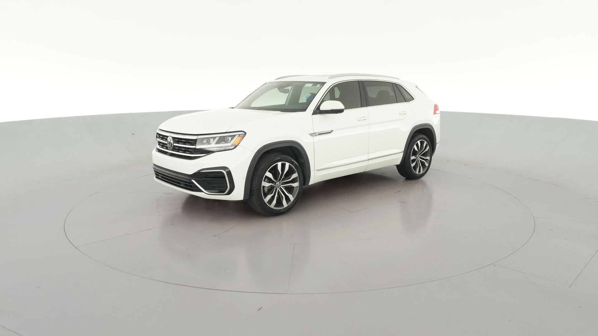2020 Volkswagen Atlas Cross Sport vehicle photo