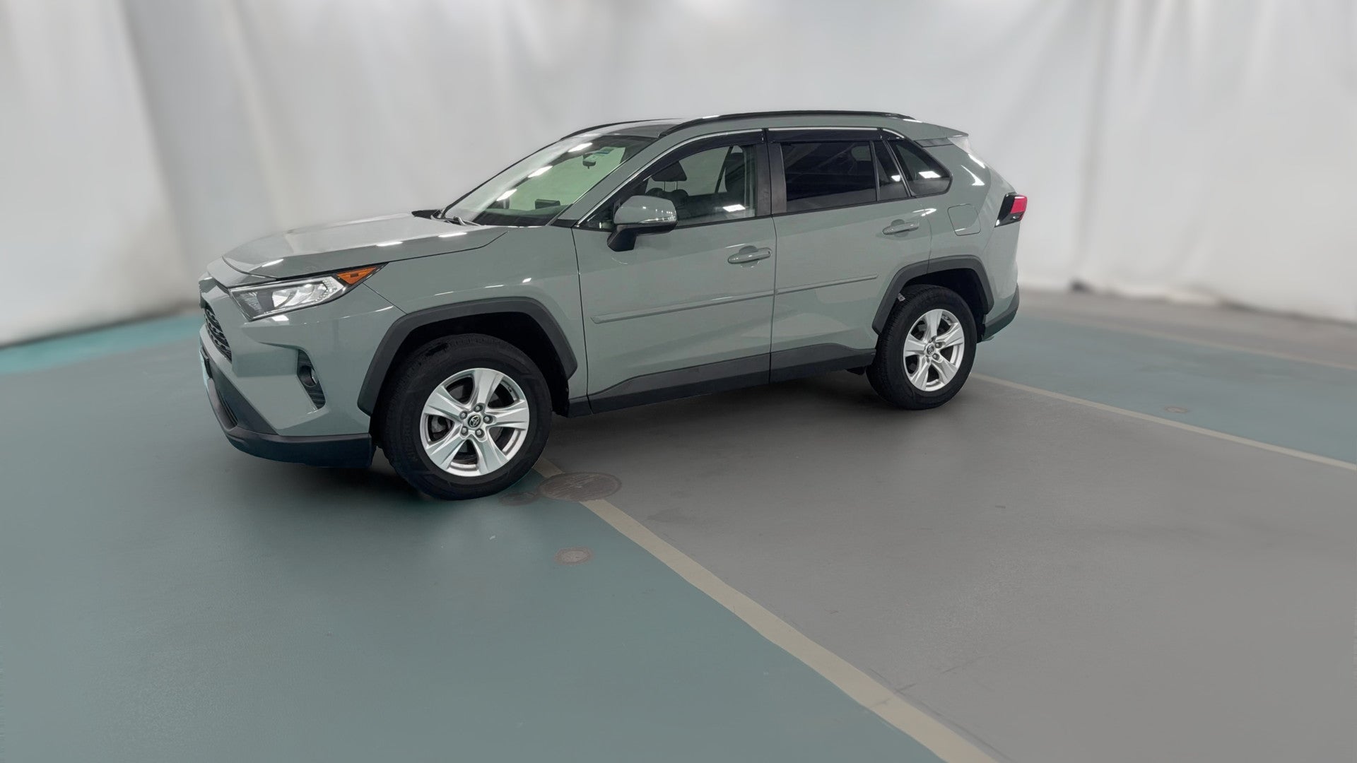 2019 Toyota RAV4 vehicle photo