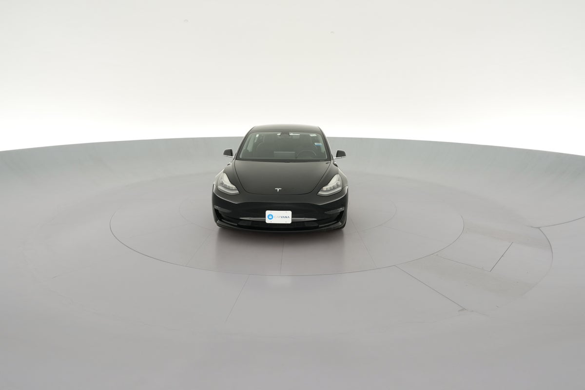 2019 Tesla Model 3 Standard Range Plus in Ebony Twilight Metallic — 360° view 1