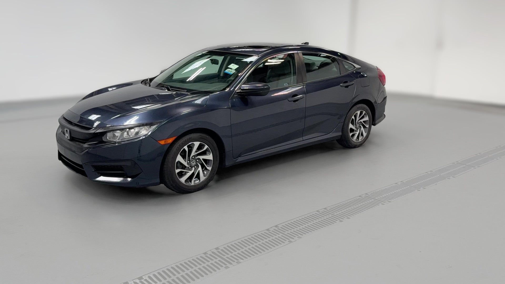 2017 Honda Civic vehicle photo