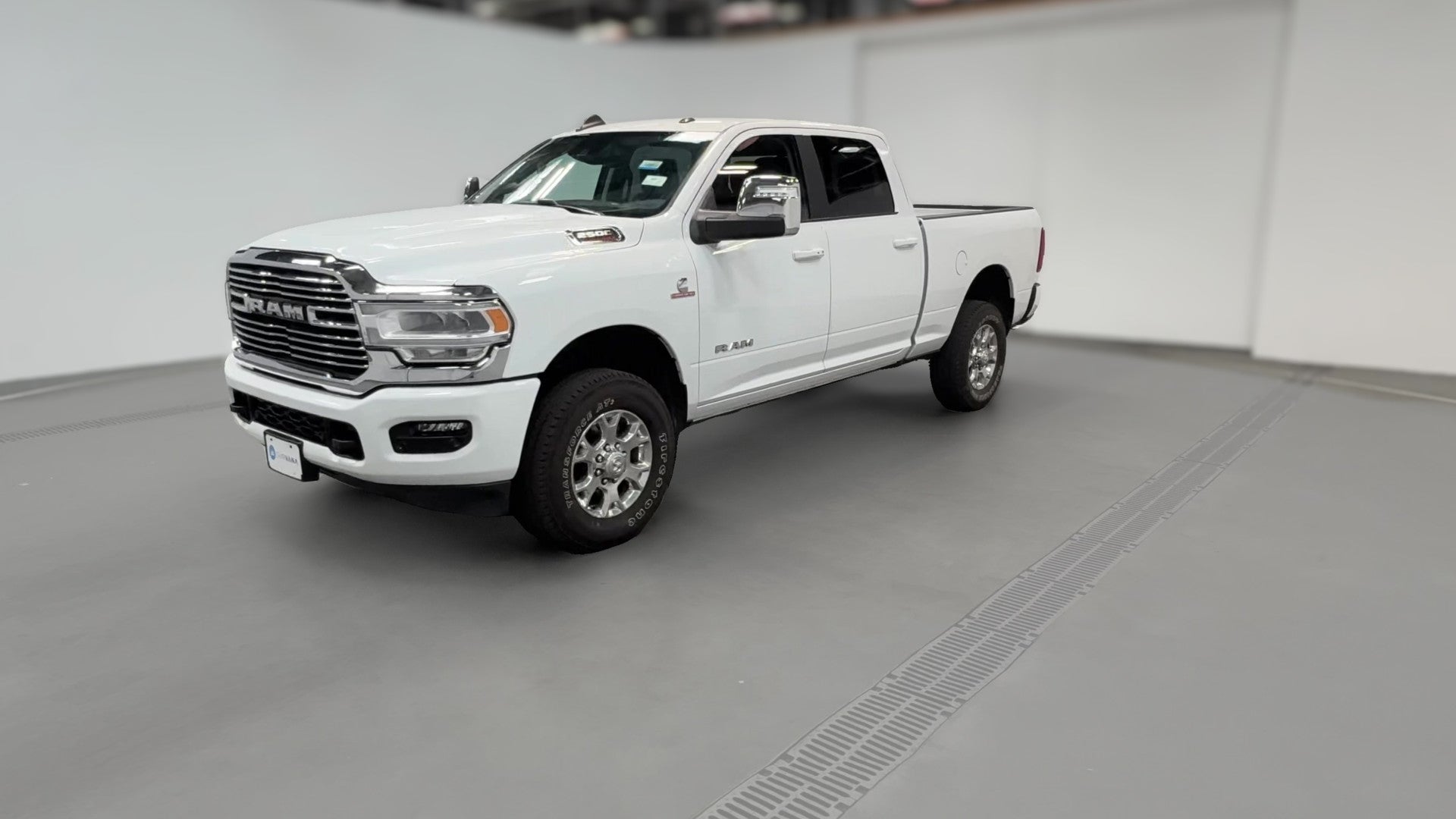 2024 Ram 2500 Crew Cab vehicle photo