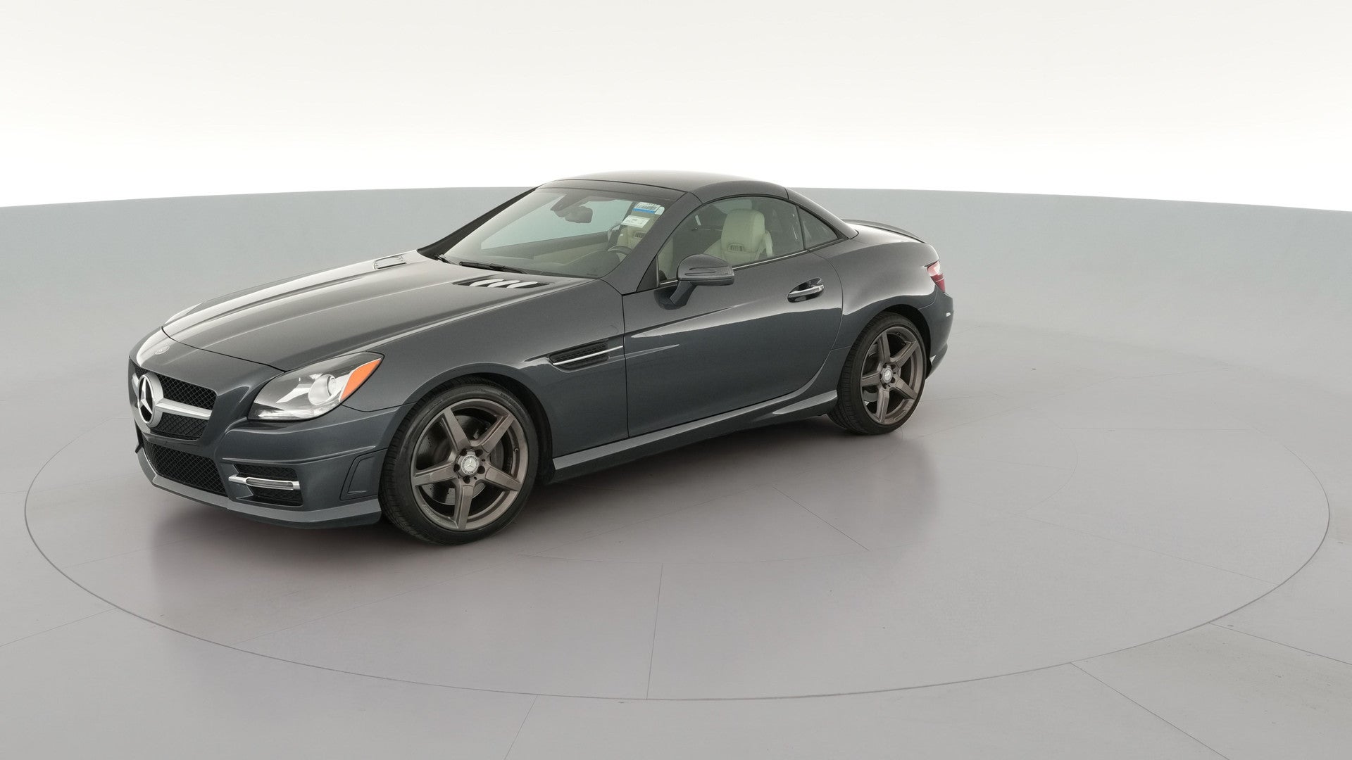 2015 Mercedes-Benz SLK-Class vehicle photo