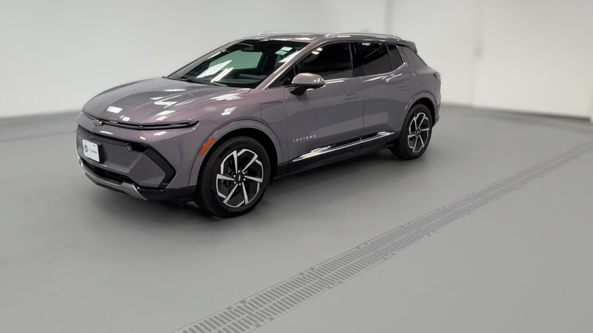 2024 Chevrolet Equinox EV vehicle photo
