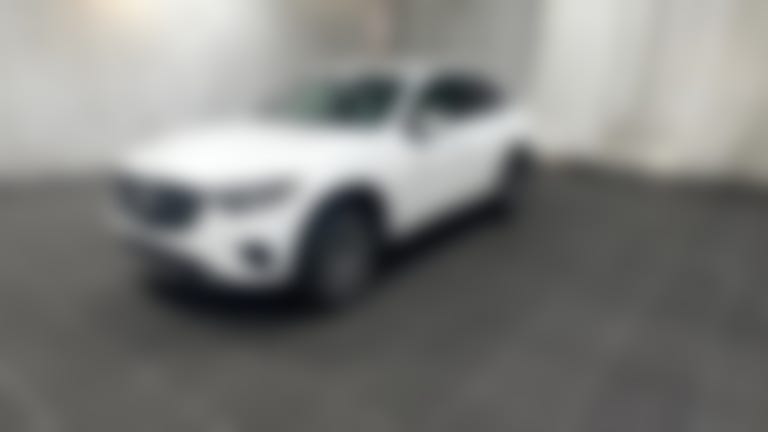 2025 Mercedes-Benz GLC vehicle photo