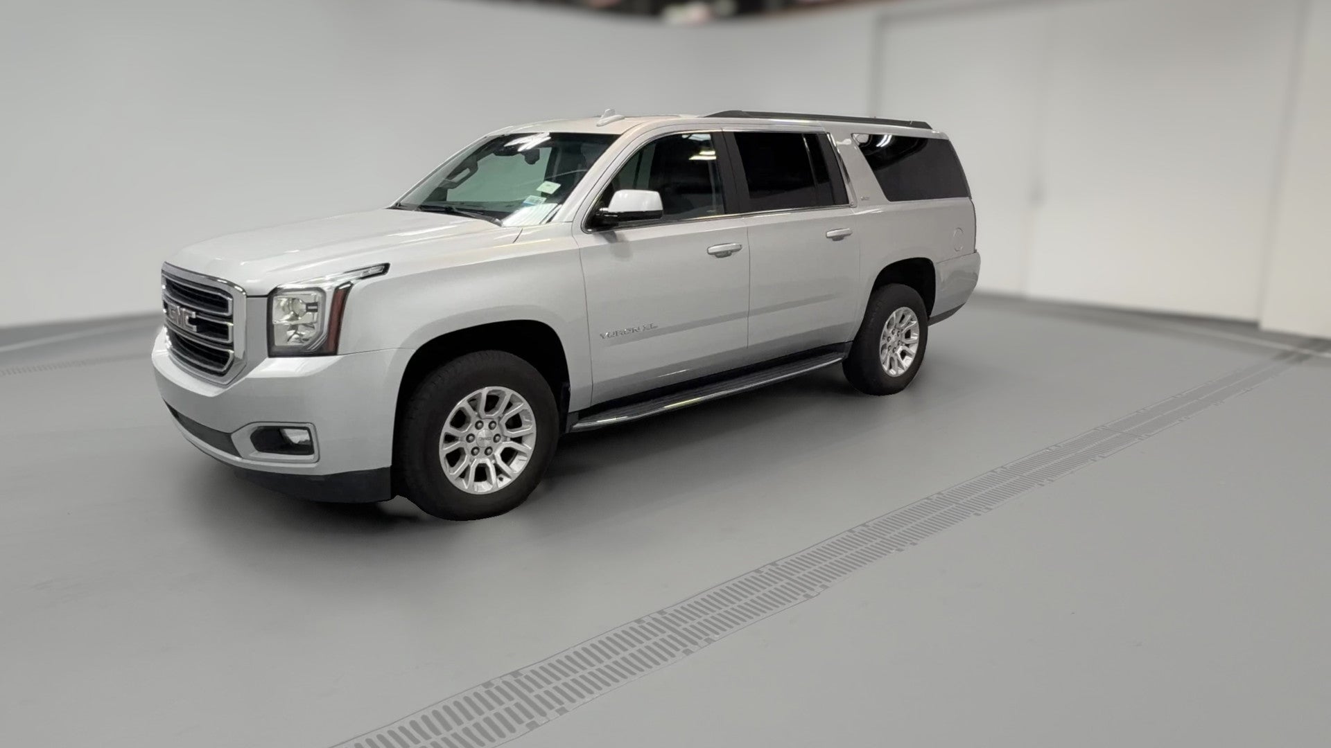 2019 GMC Yukon XL vehicle photo