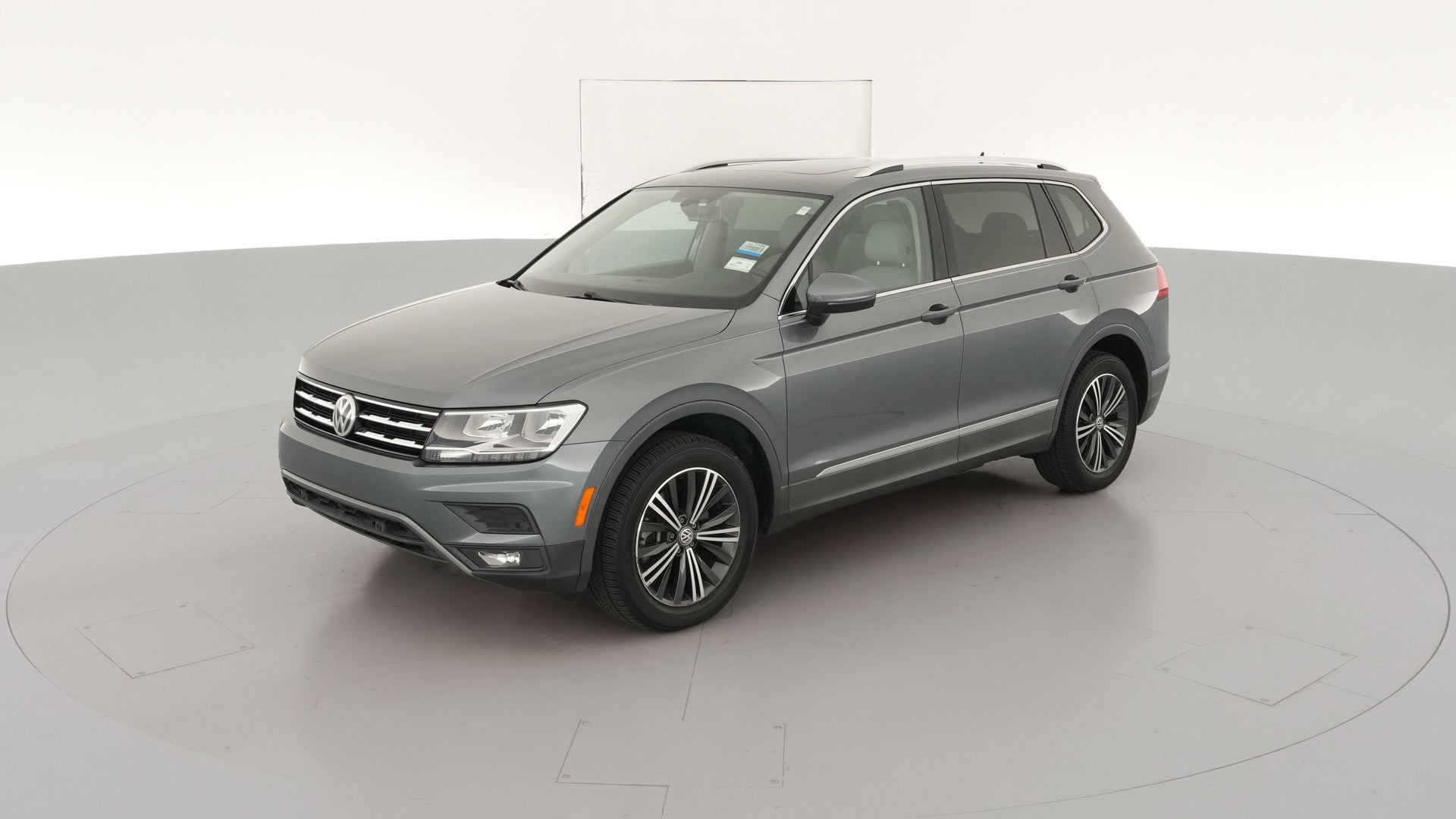 2019 Volkswagen Tiguan vehicle photo