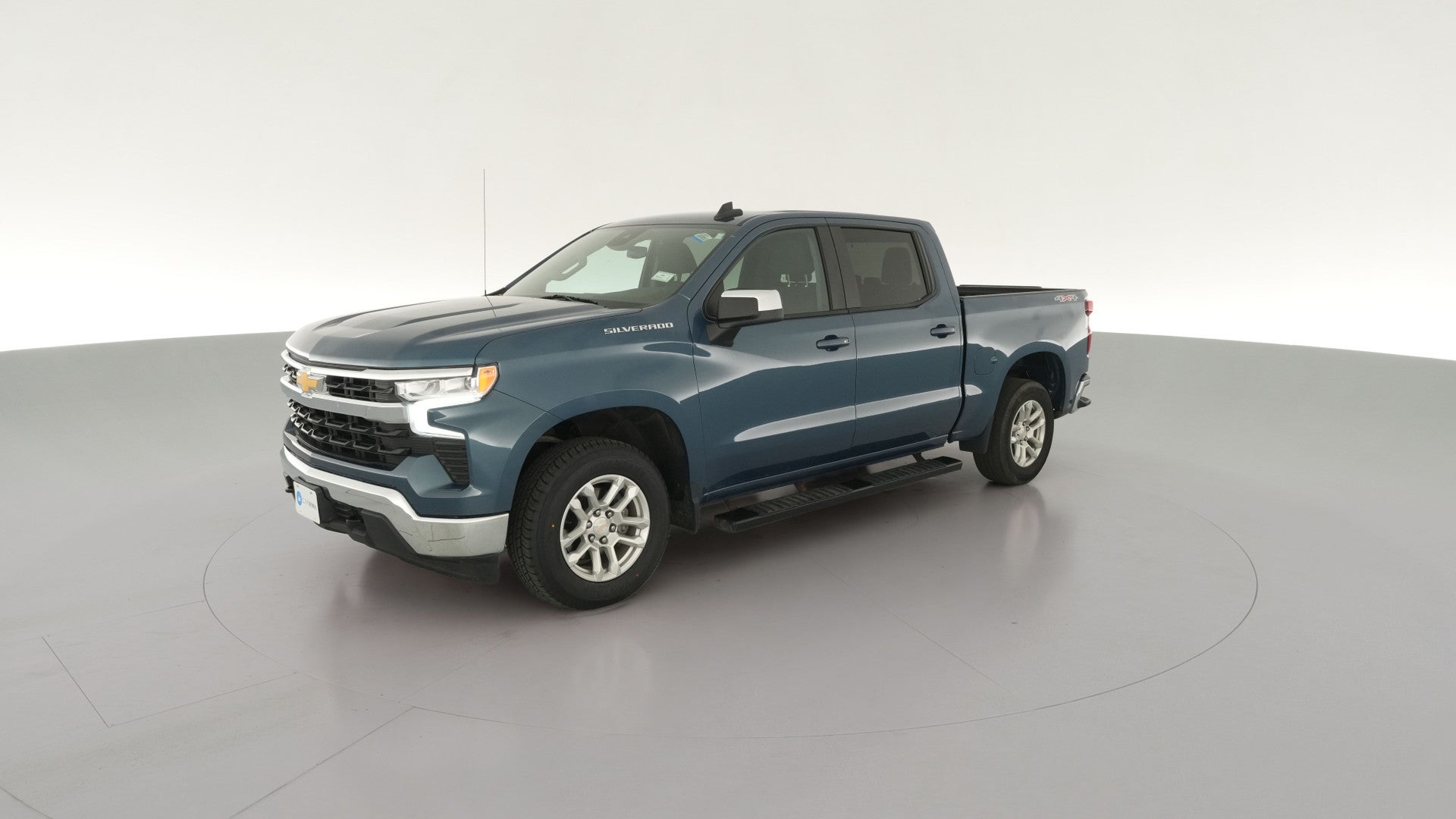 2024 Chevrolet Silverado 1500 Crew Cab vehicle photo