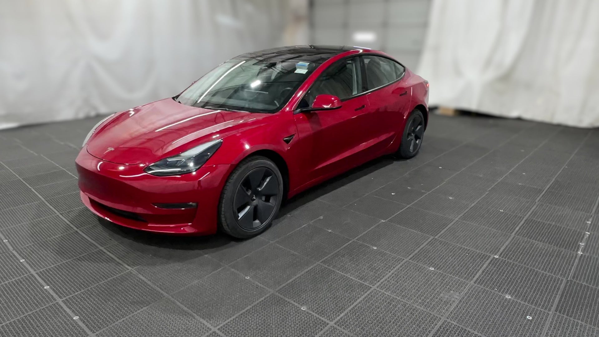 2022 Tesla Model 3 vehicle photo