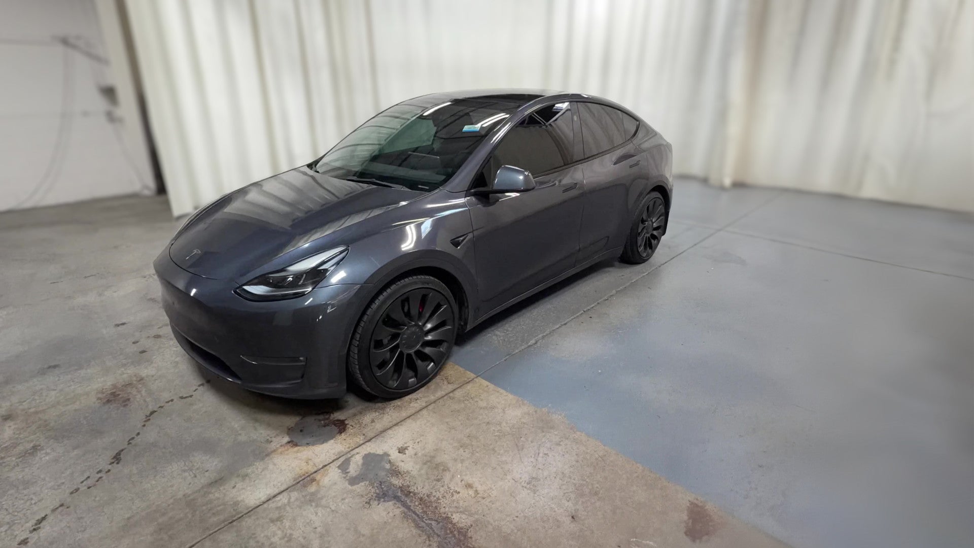 2023 Tesla Model Y vehicle photo