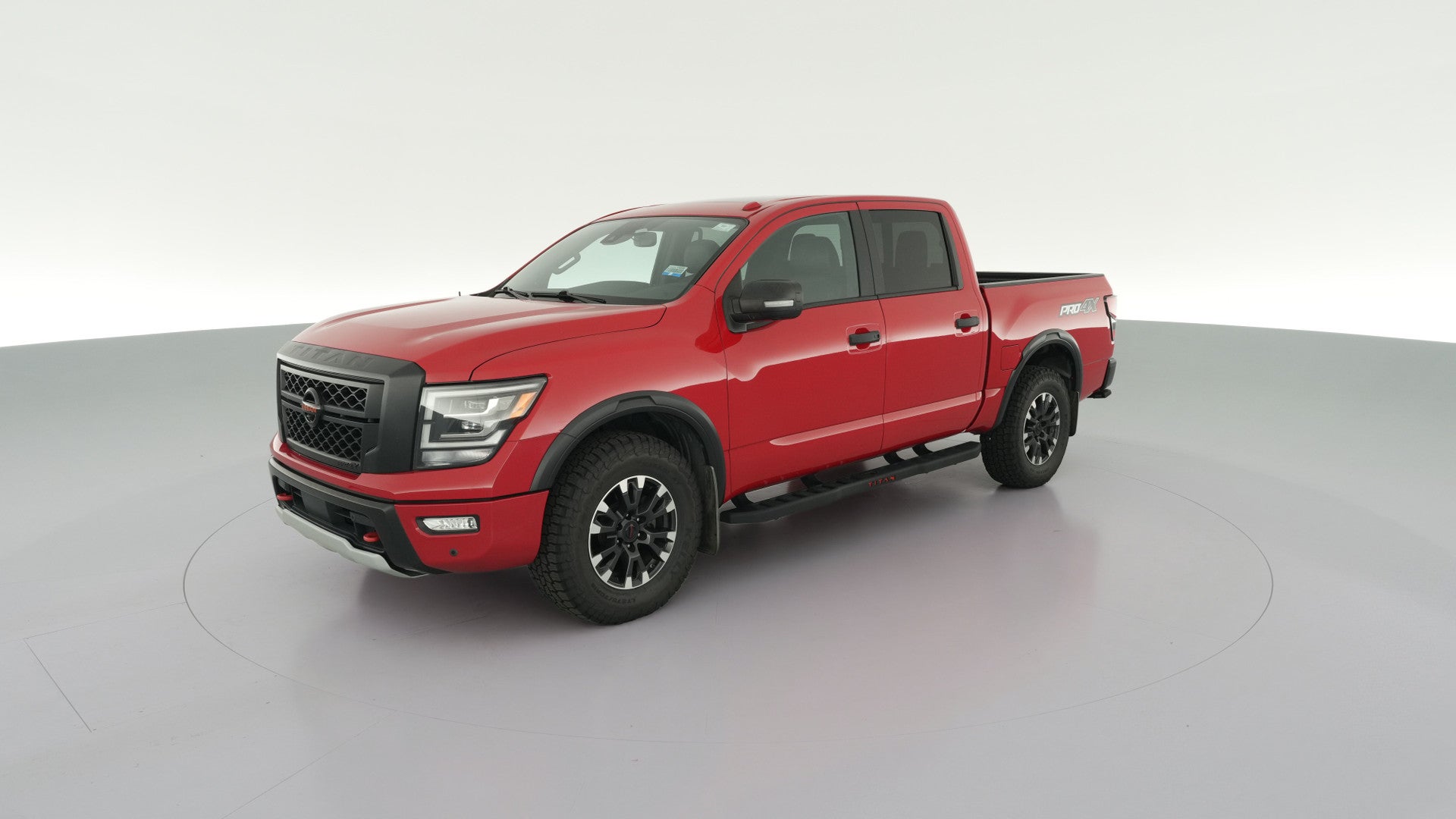 2021 Nissan Titan Crew Cab vehicle photo