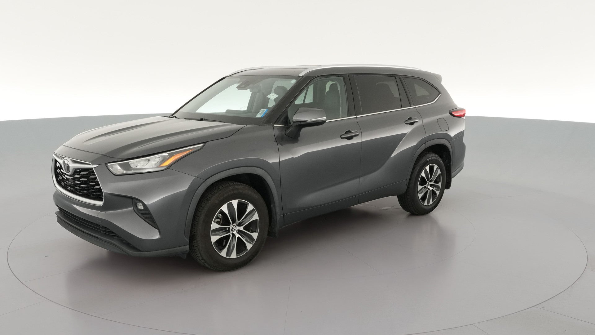 2020 Toyota Highlander vehicle photo