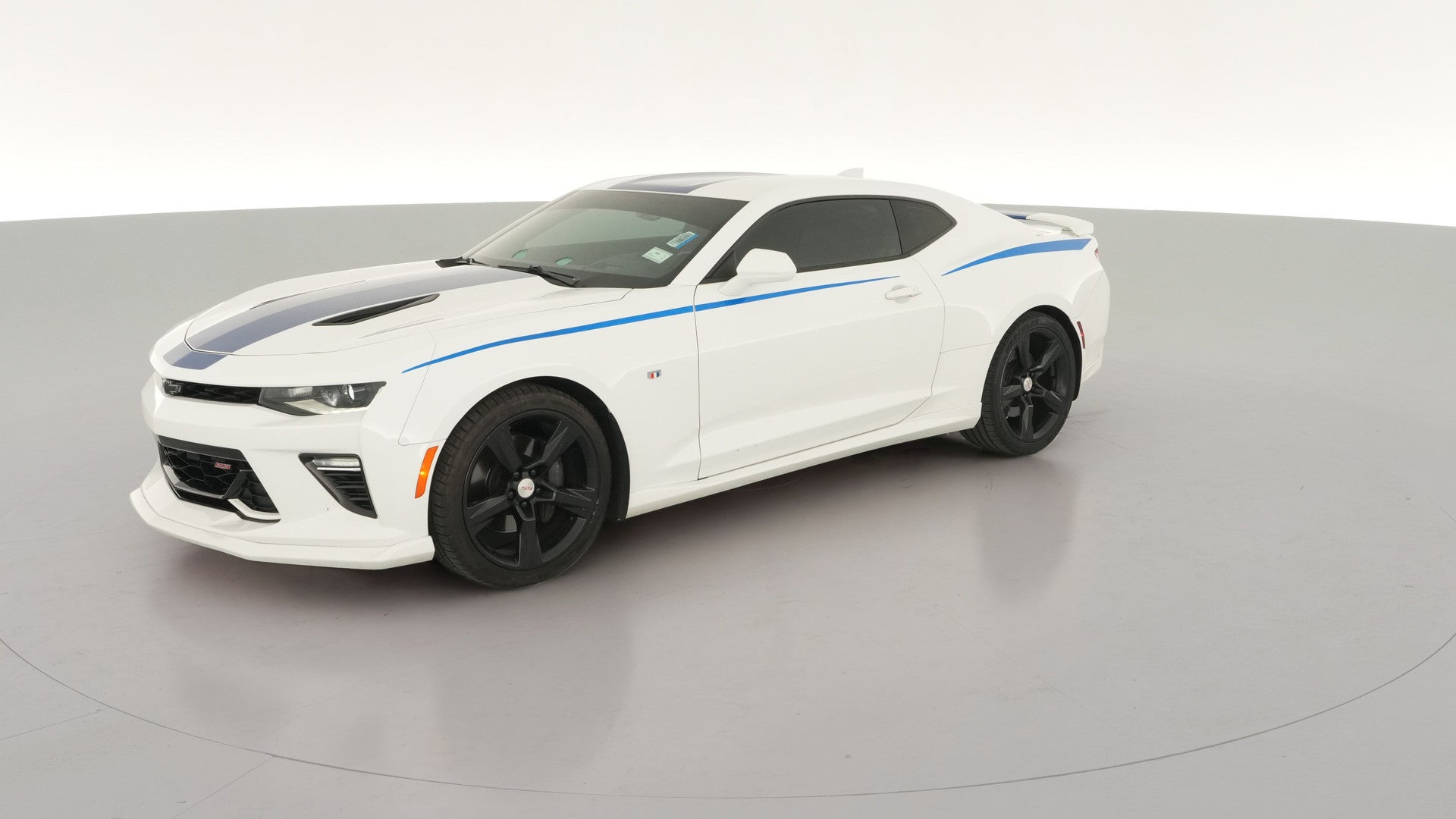 2017 Chevrolet Camaro vehicle photo