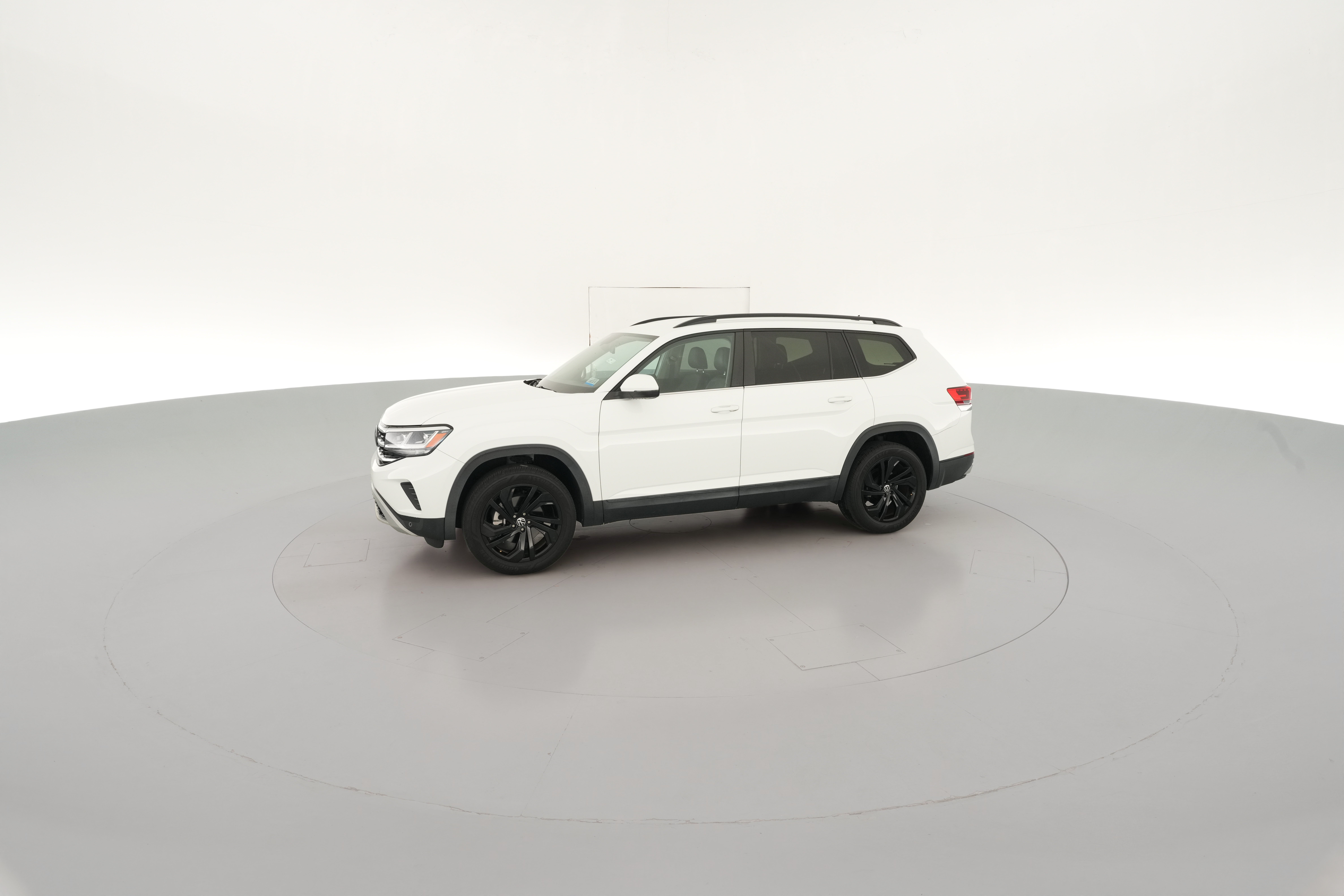 2022 Volkswagen Atlas SE w/Tech - Photo 27