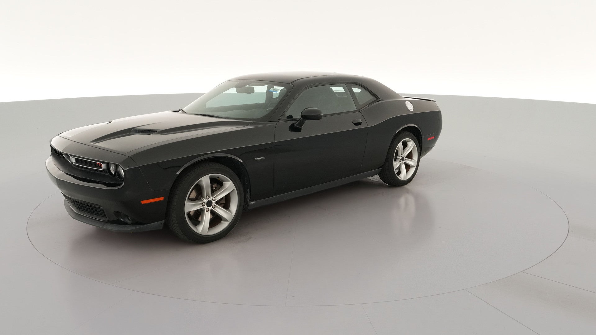 2017 Dodge Challenger vehicle photo
