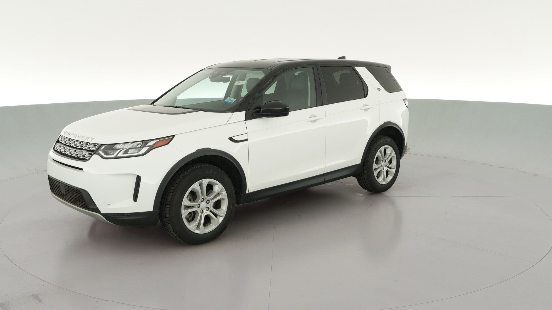 2022 Land Rover Discovery Sport vehicle photo