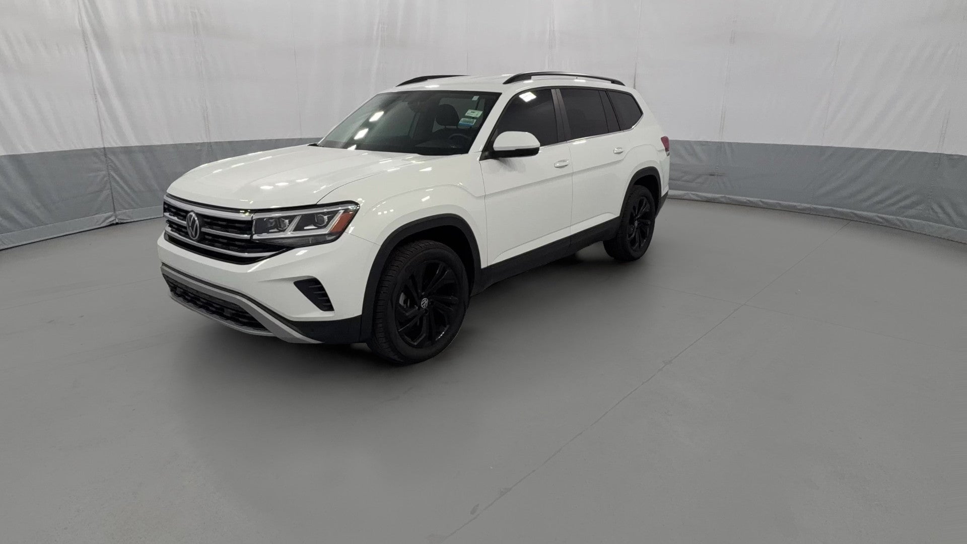 2022 Volkswagen Atlas vehicle photo