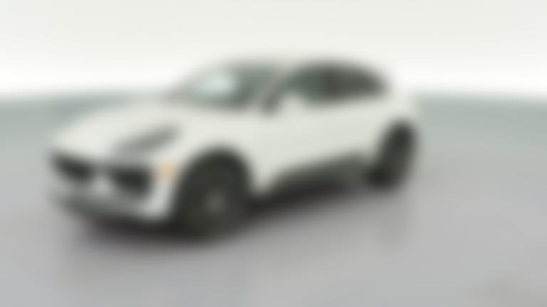2022 Porsche Macan vehicle photo