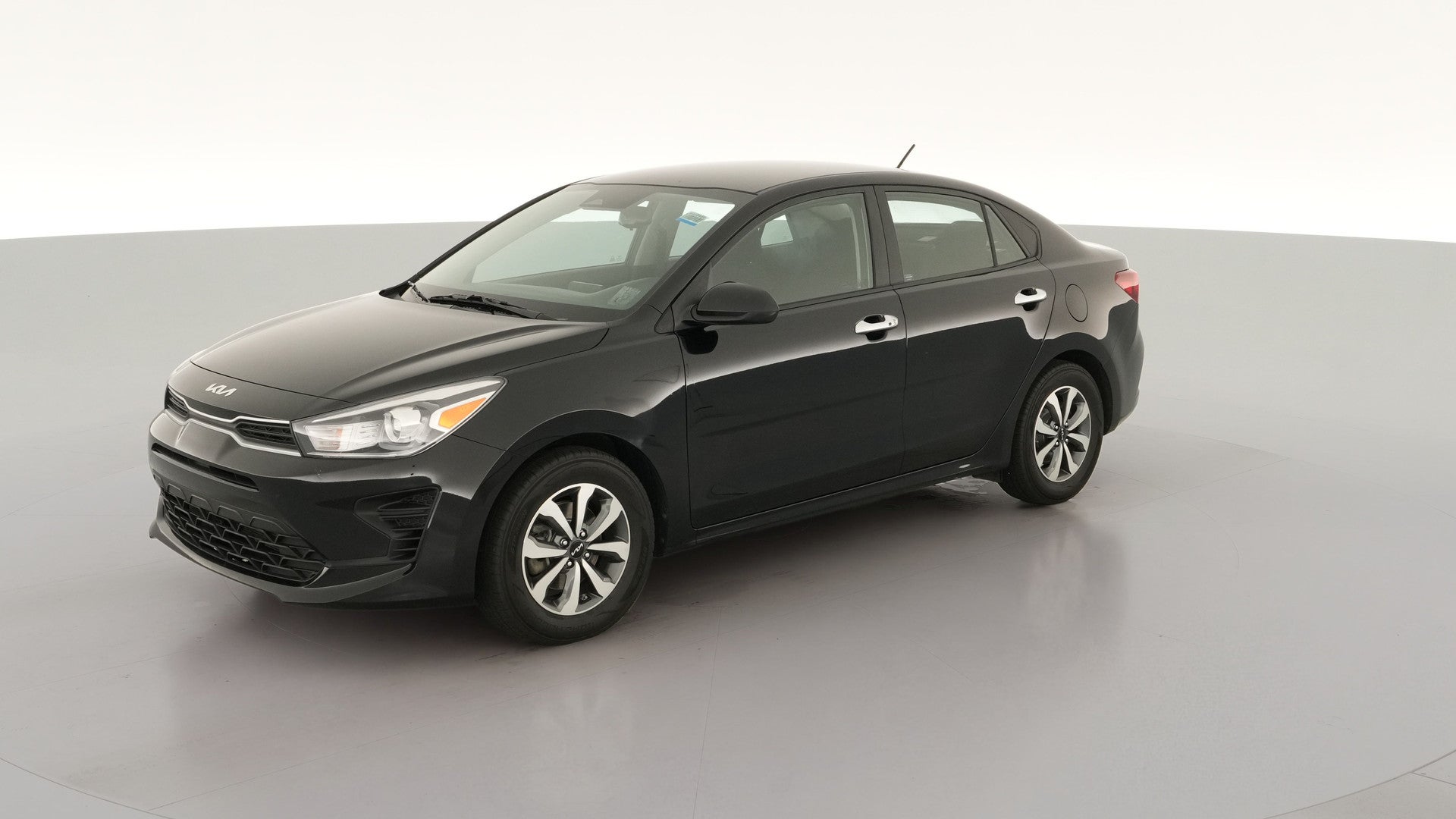 2023 Kia Rio vehicle photo