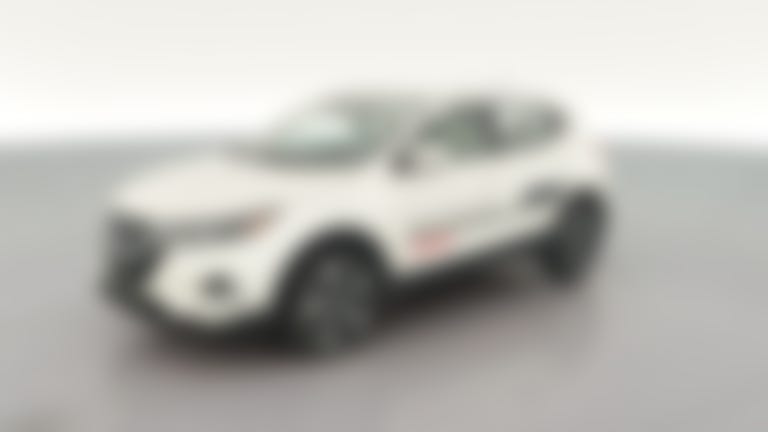 2022 Nissan Rogue Sport vehicle photo