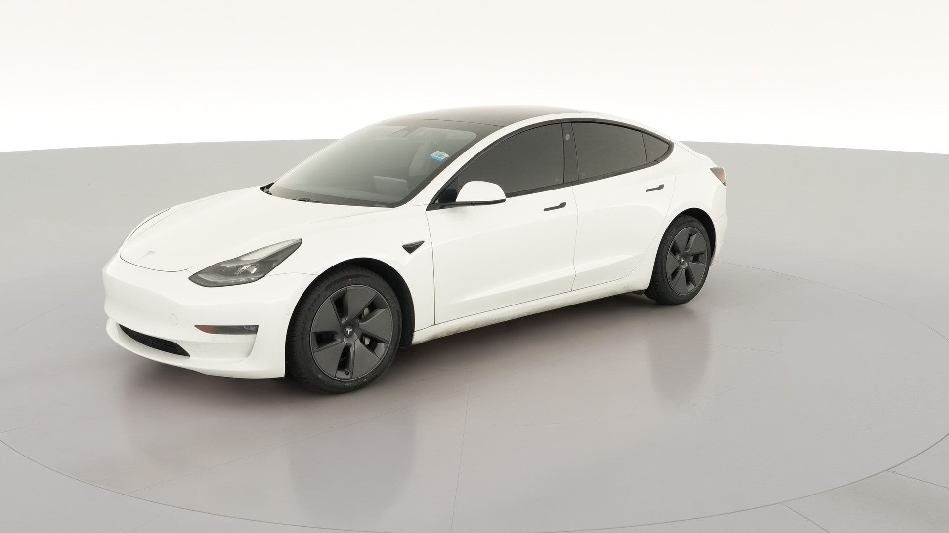2021 Tesla Model 3 vehicle photo