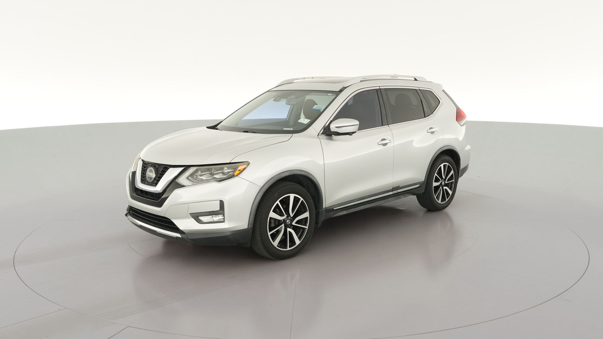 2018 Nissan Rogue vehicle photo