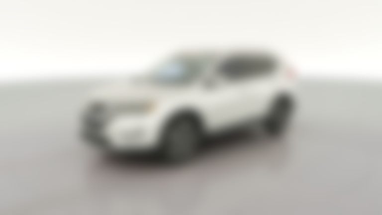 2018 Nissan Rogue vehicle photo