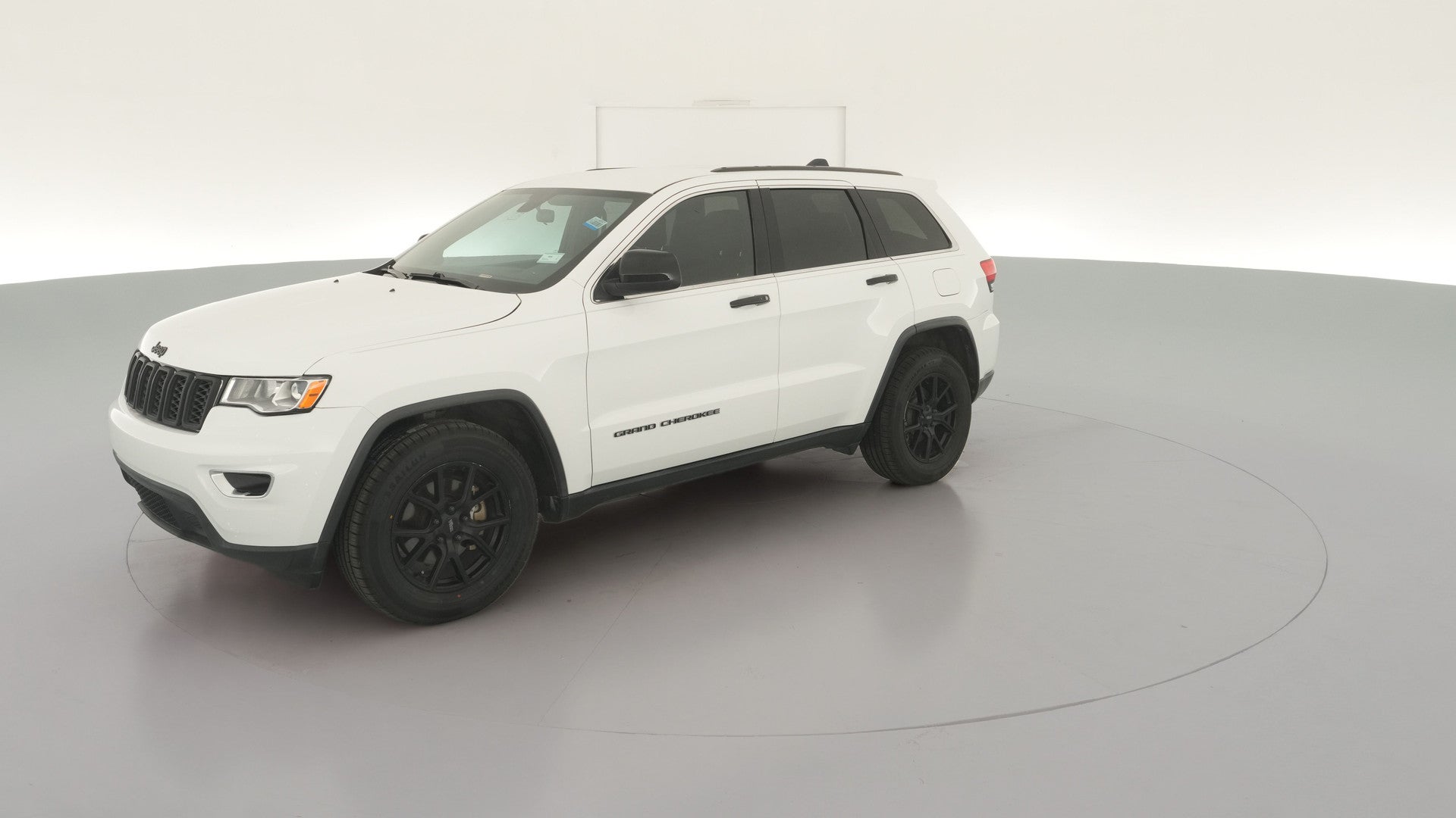2018 Jeep Grand Cherokee vehicle photo