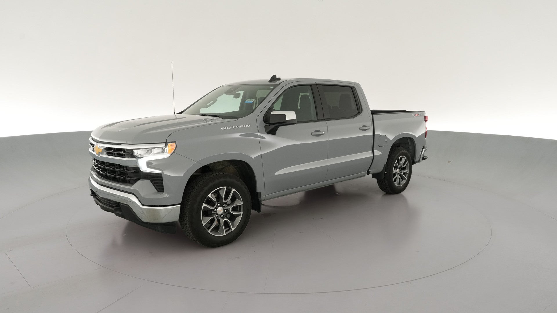 2024 Chevrolet Silverado 1500 Crew Cab vehicle photo