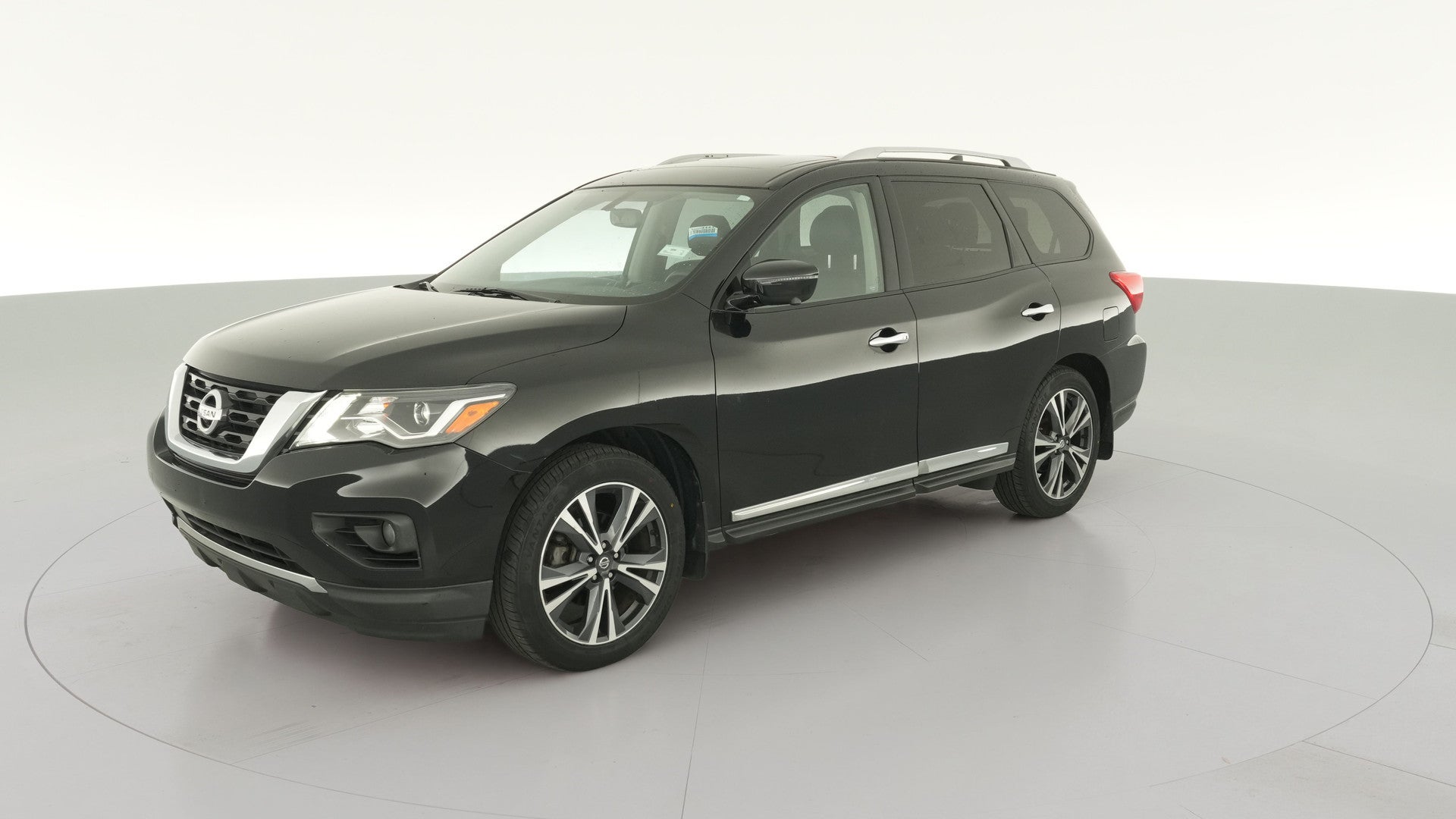 2019 Nissan Pathfinder vehicle photo